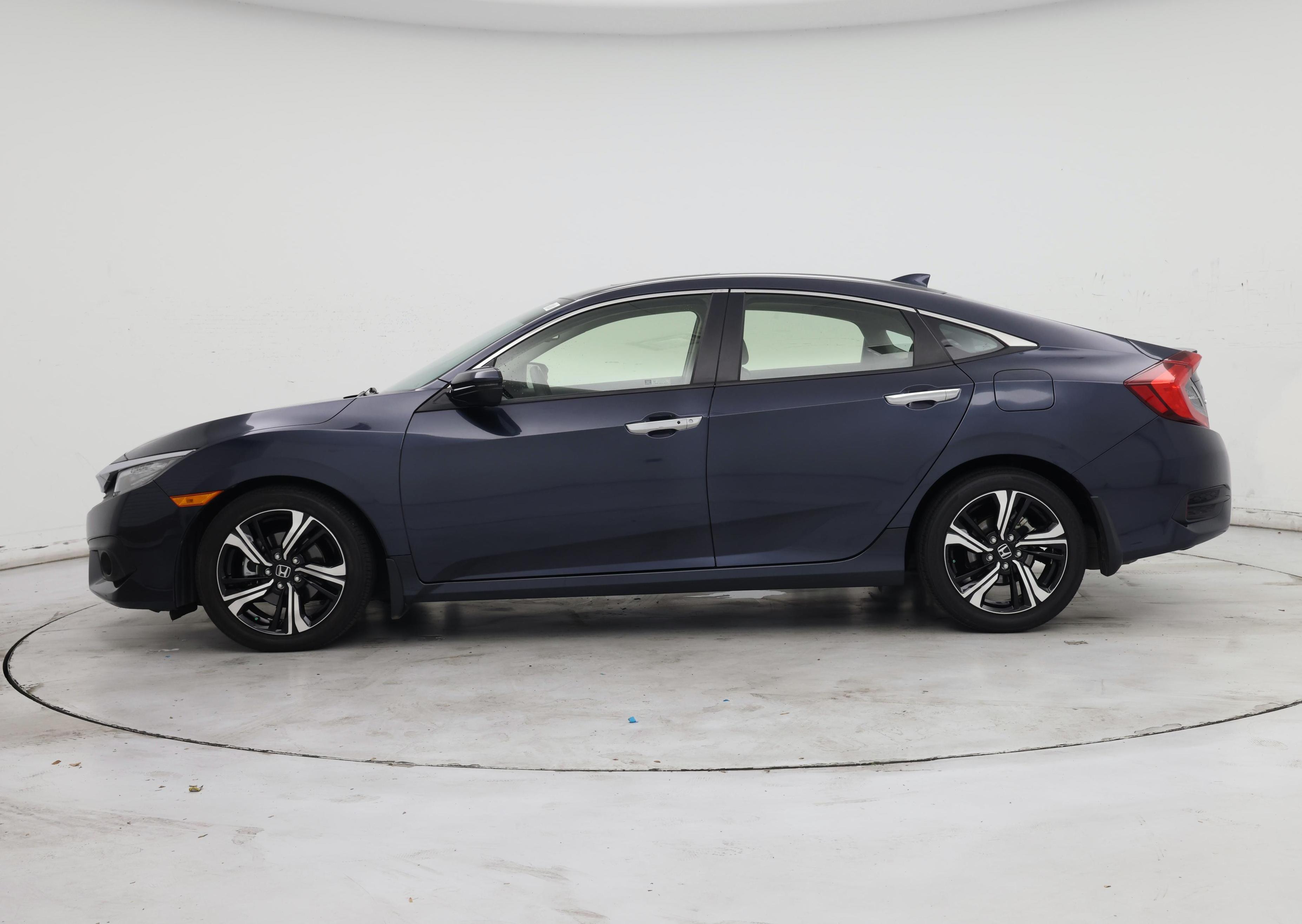 Thumbnail: 2018 Honda Civic - 3