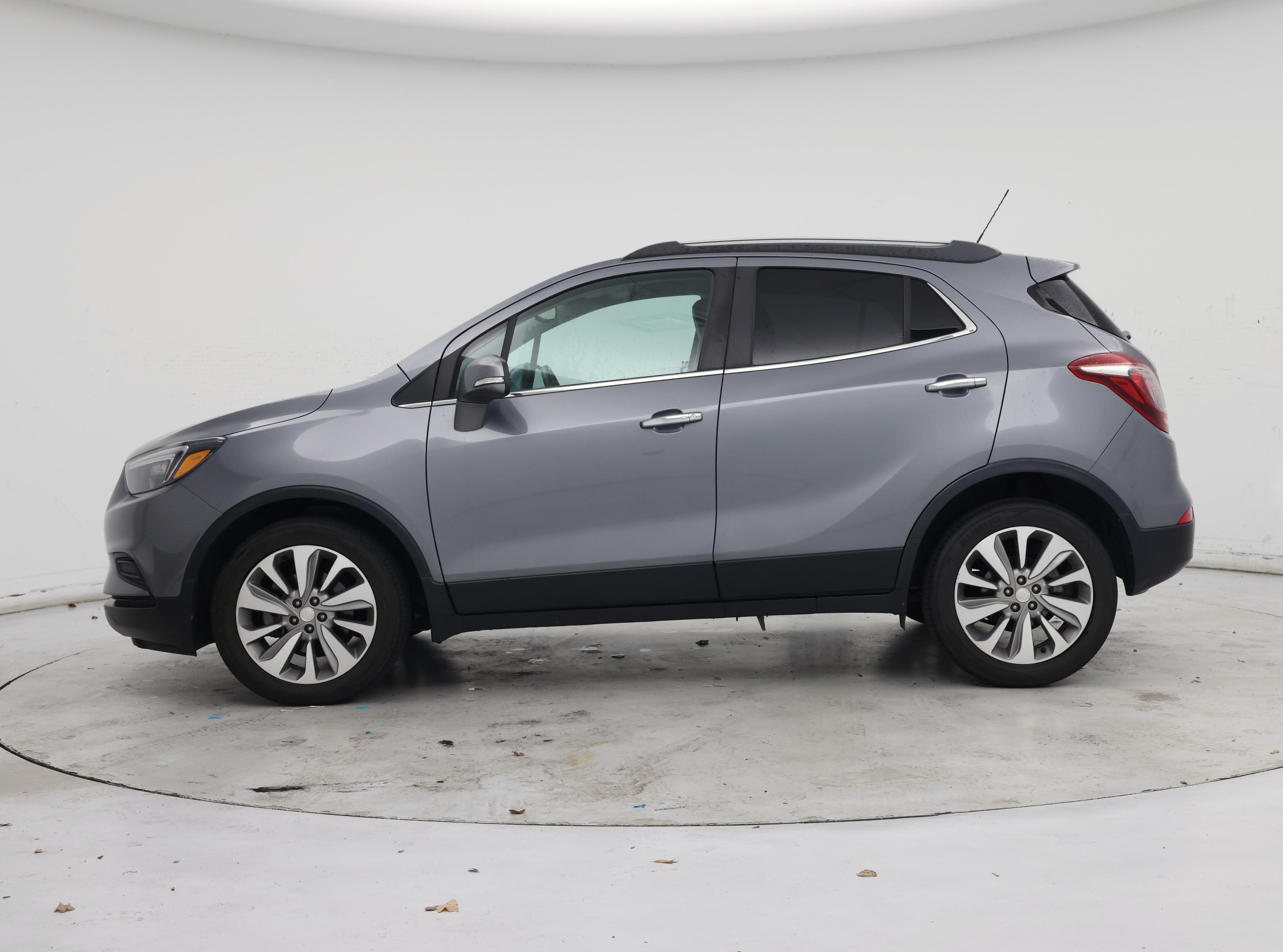 Thumbnail: 2019 Buick Encore - 3