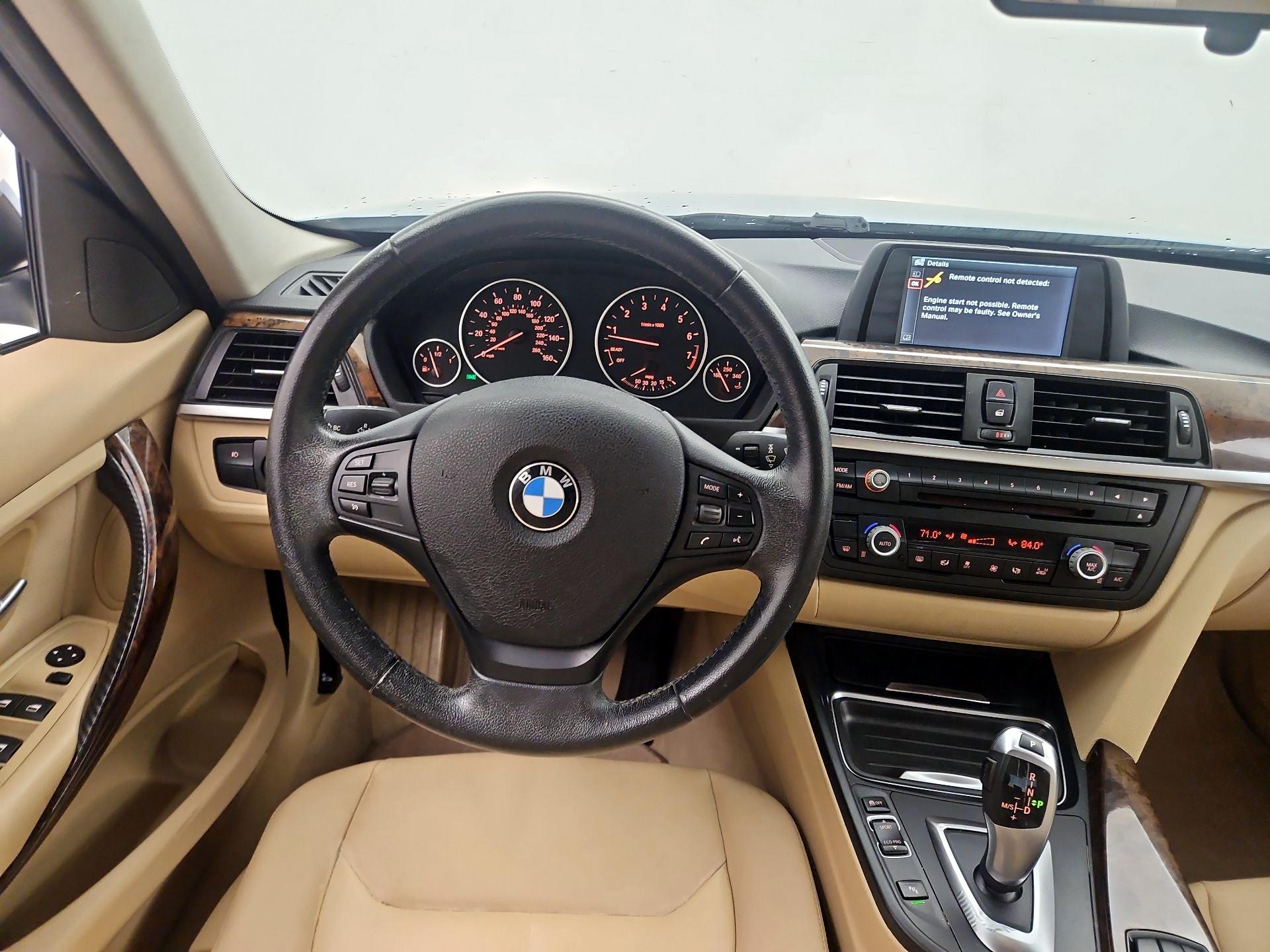 Thumbnail: 2014 BMW 3 Series - 10