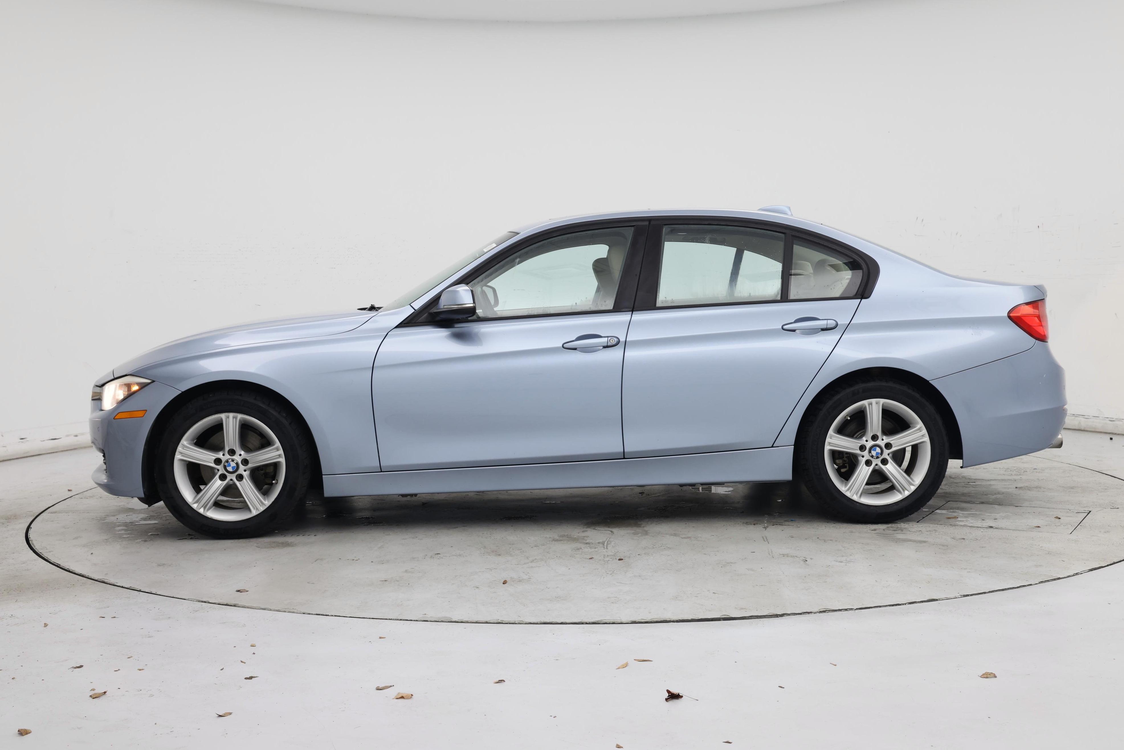 Thumbnail: 2014 BMW 3 Series - 3