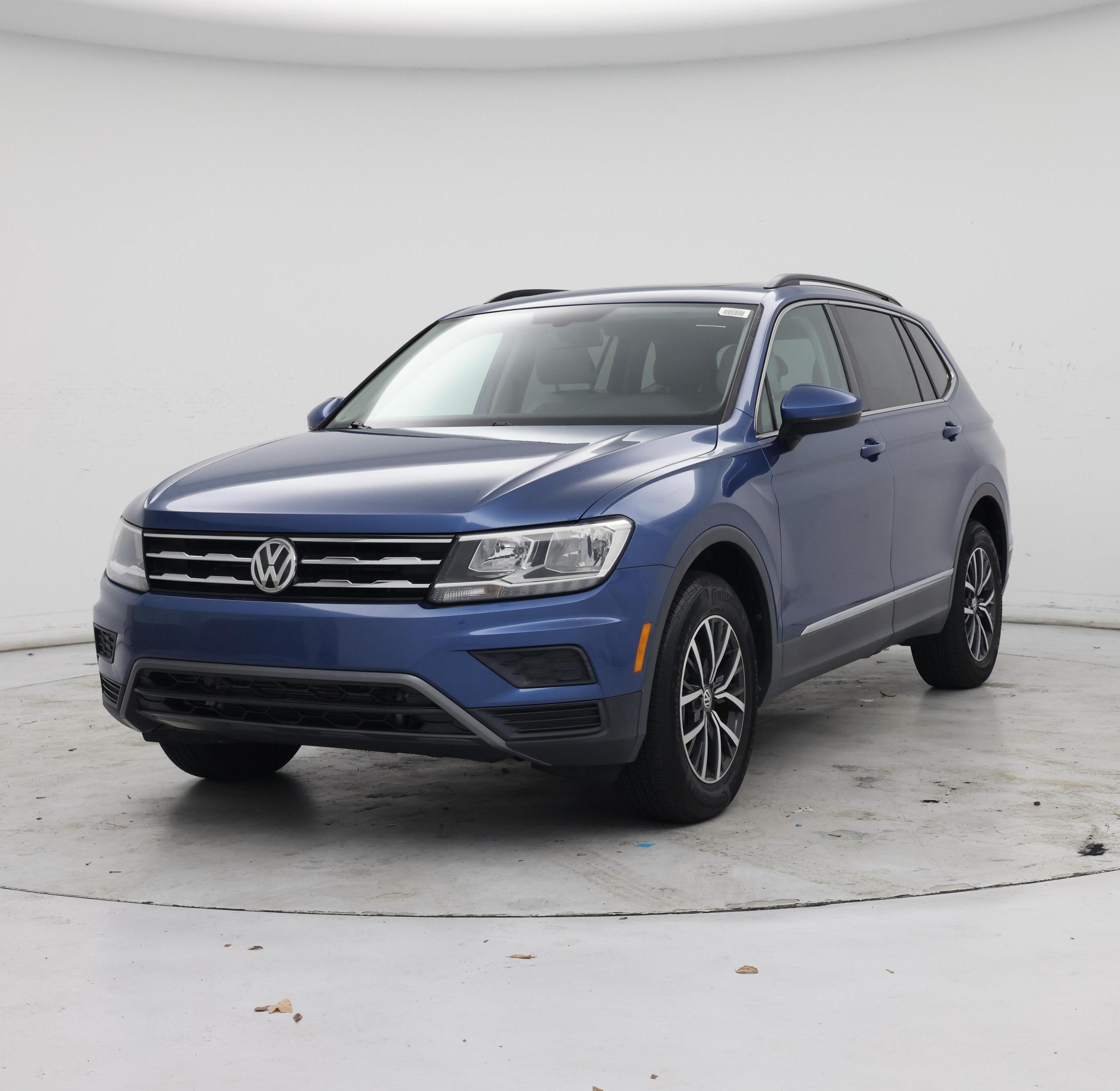 Thumbnail: 2020 Volkswagen Tiguan - 4