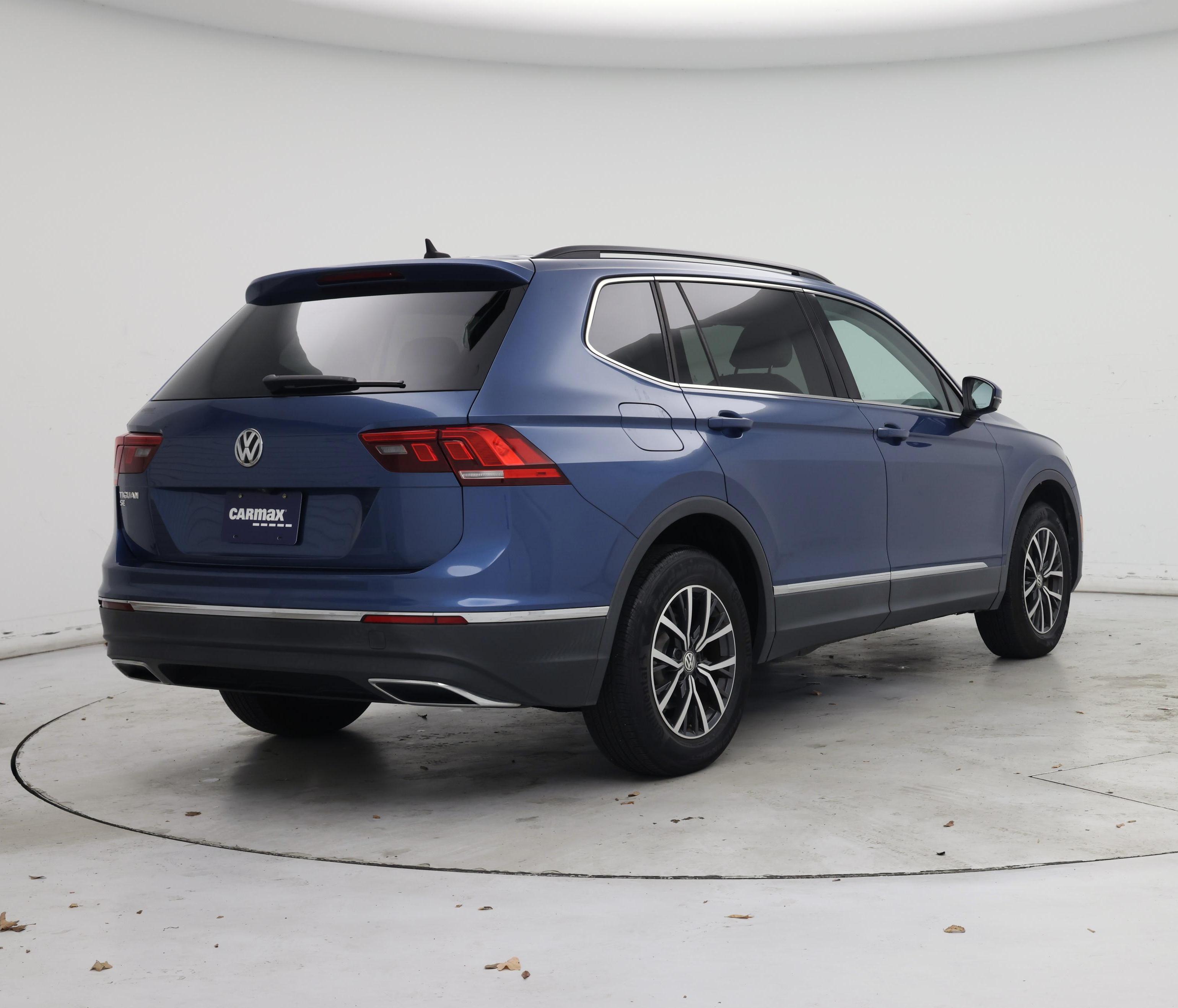 Thumbnail: 2020 Volkswagen Tiguan - 8