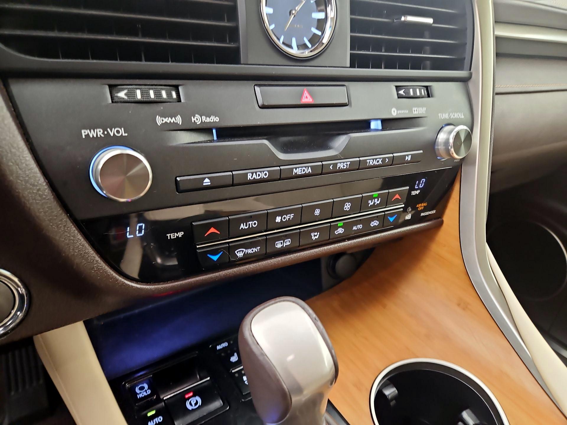 Thumbnail: 2017 Lexus RX - 17