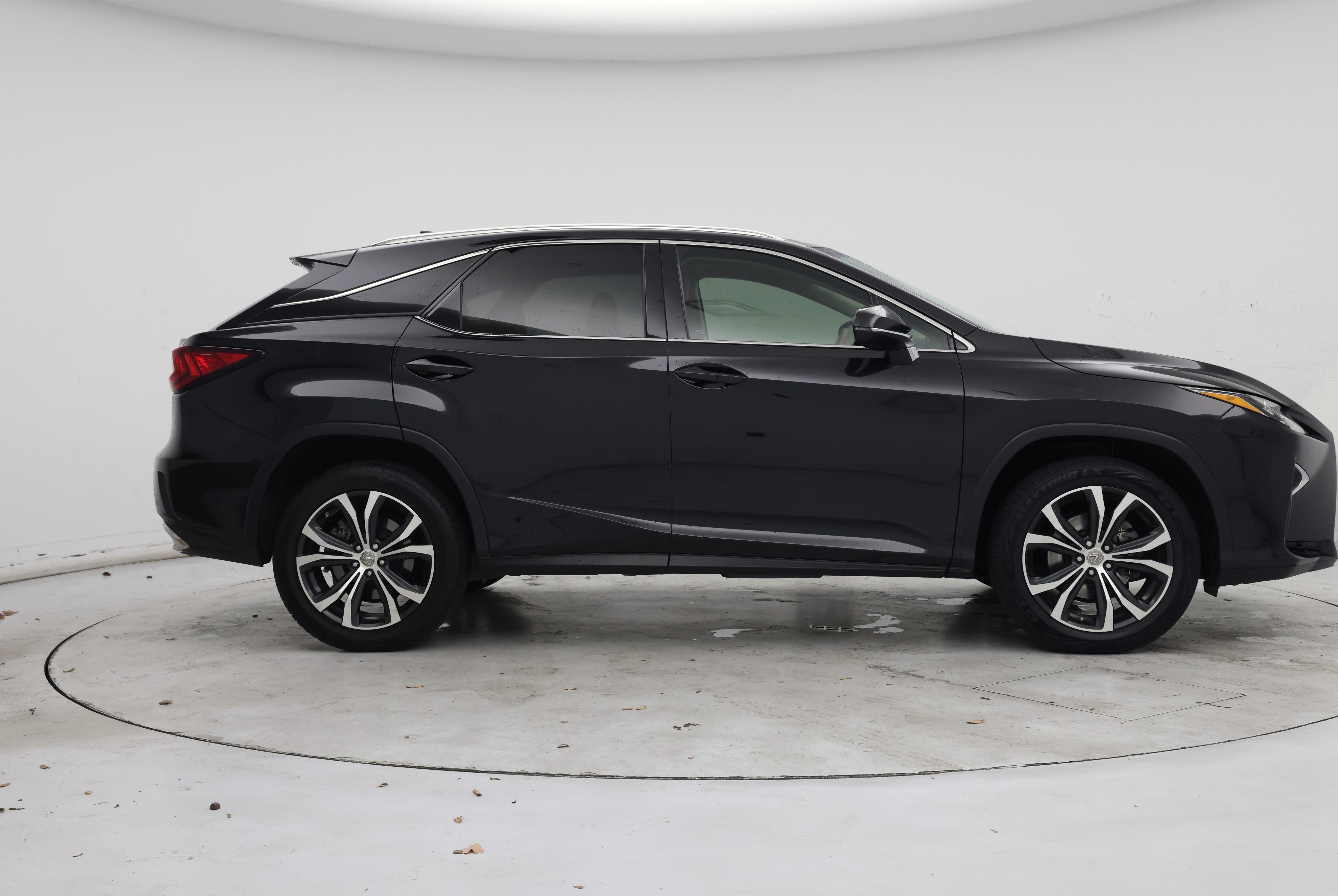 Thumbnail: 2017 Lexus RX - 7