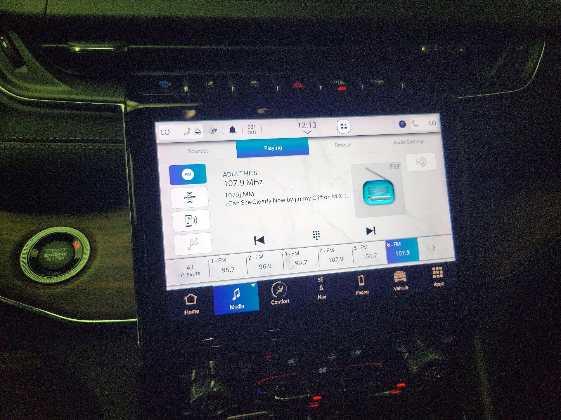 Thumbnail: 2024 Jeep Grand Cherokee - 16