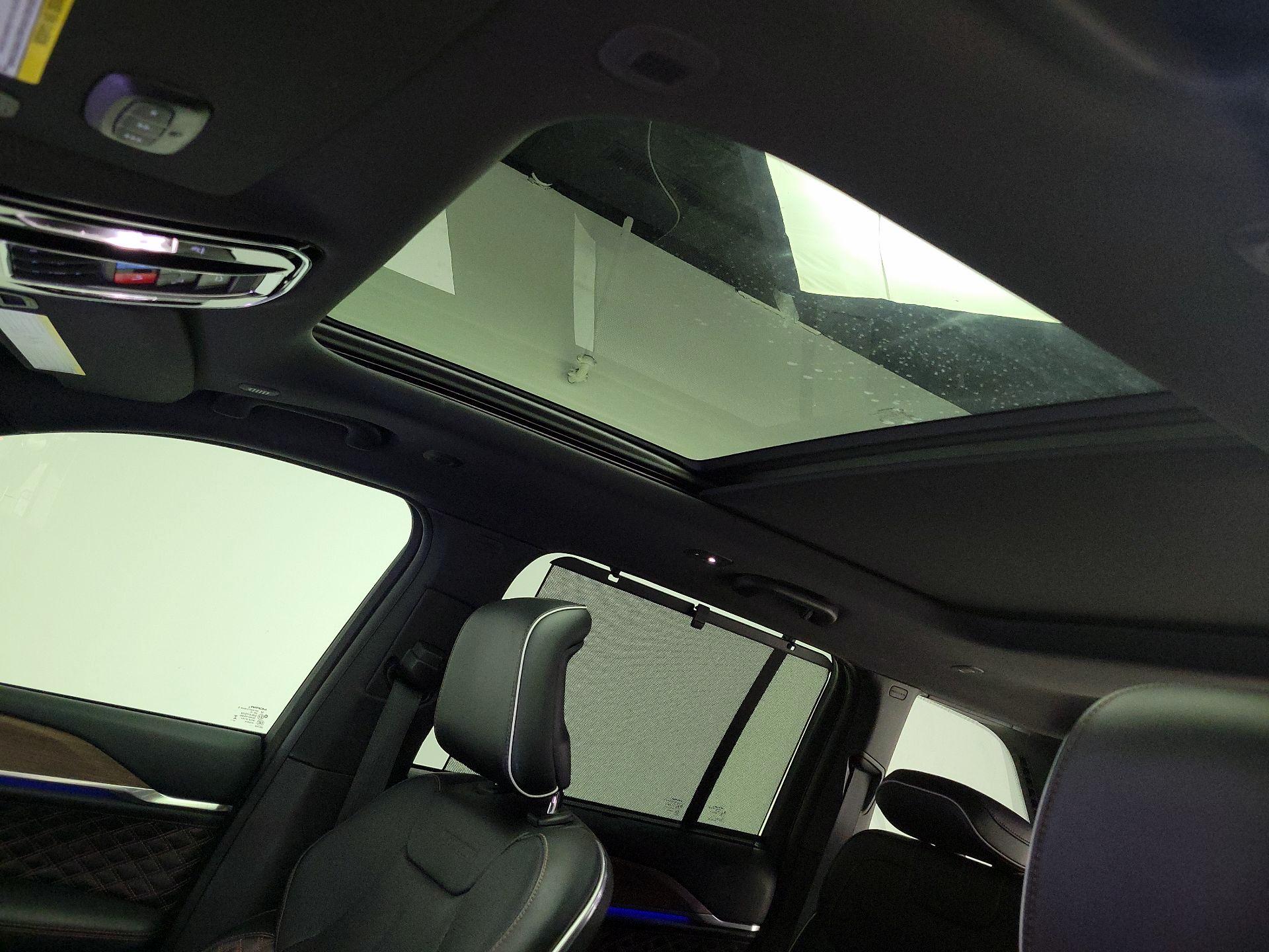 Thumbnail: 2024 Jeep Grand Cherokee - 20