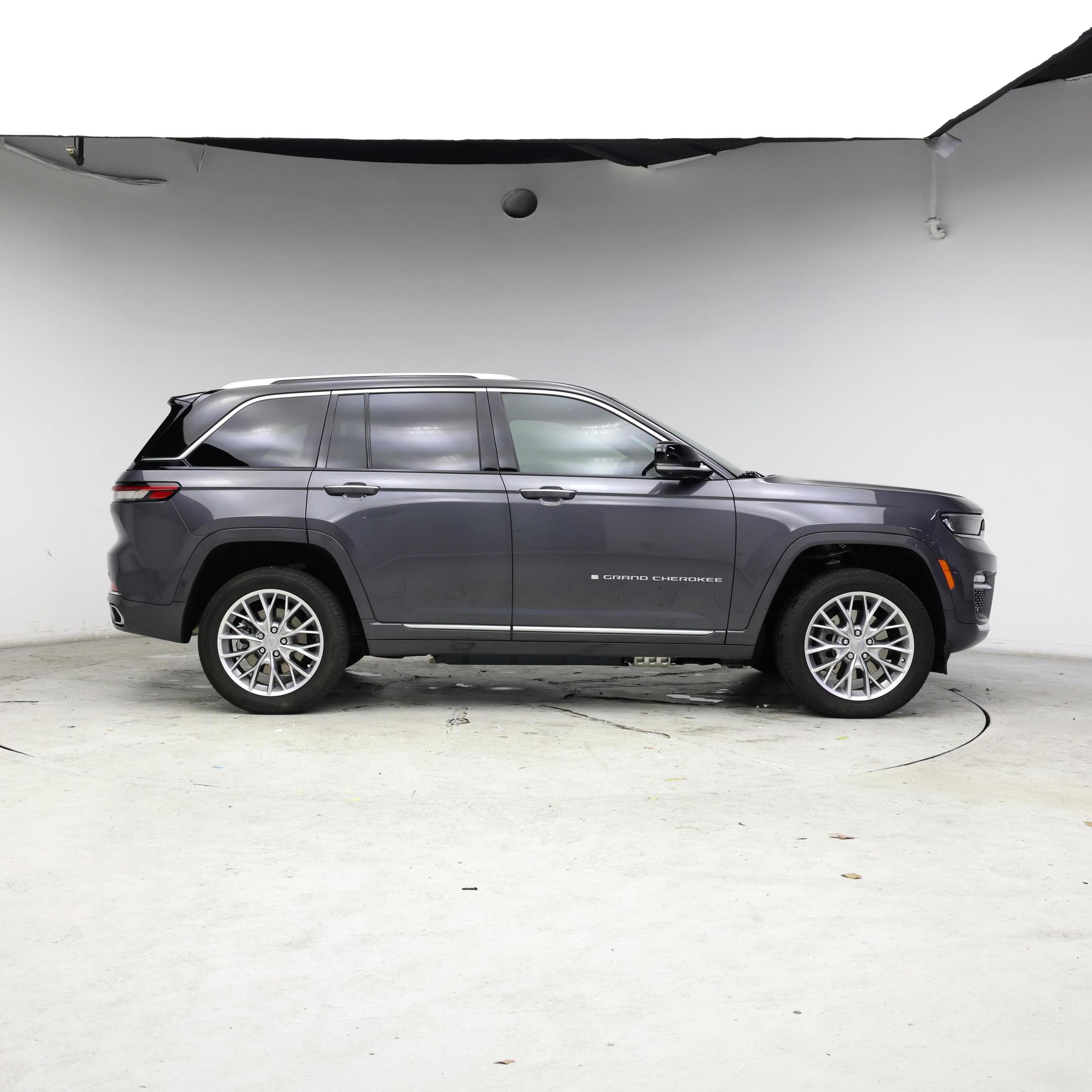 Thumbnail: 2024 Jeep Grand Cherokee - 7