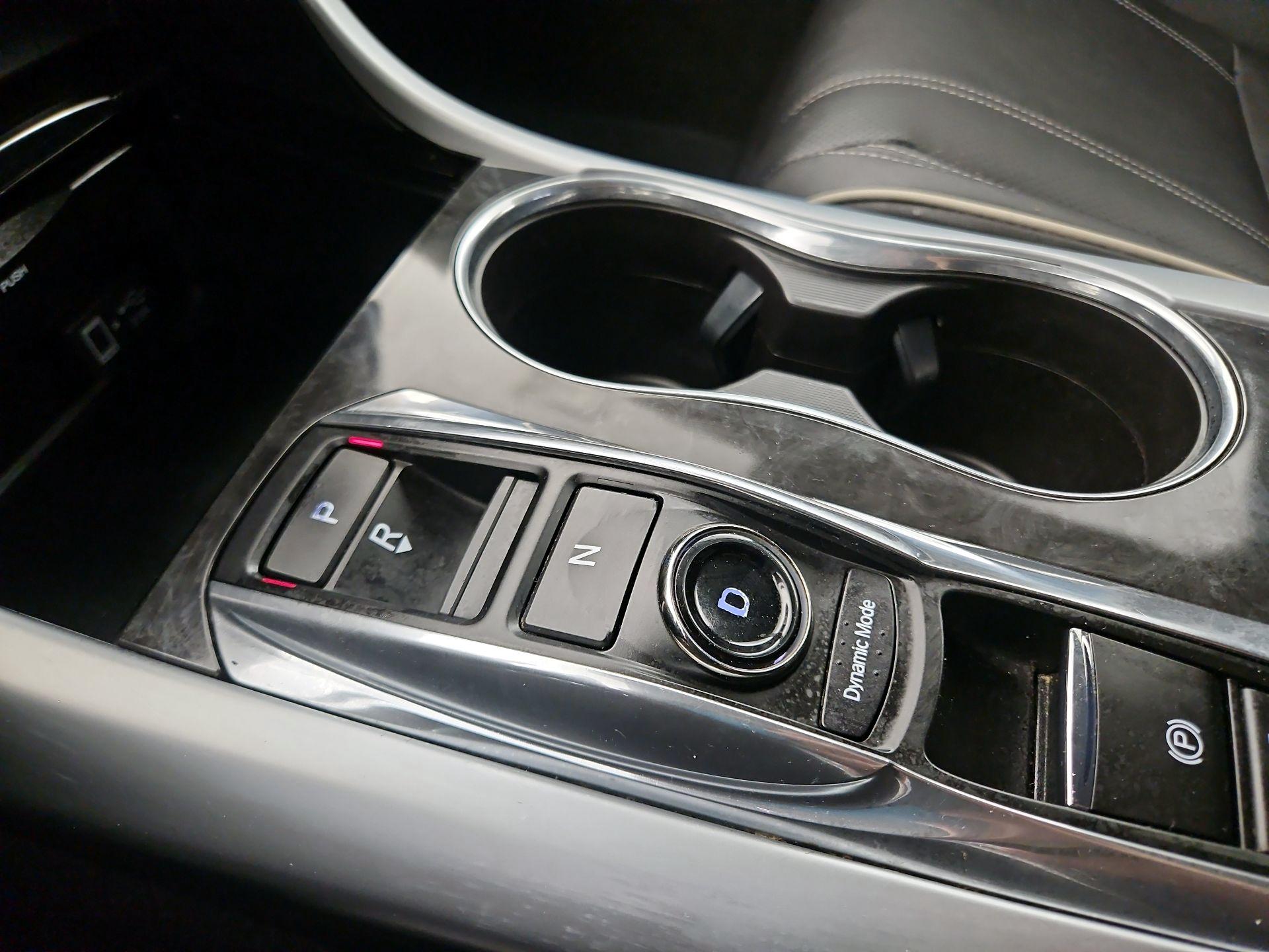 Thumbnail: 2019 Acura TLX - 17