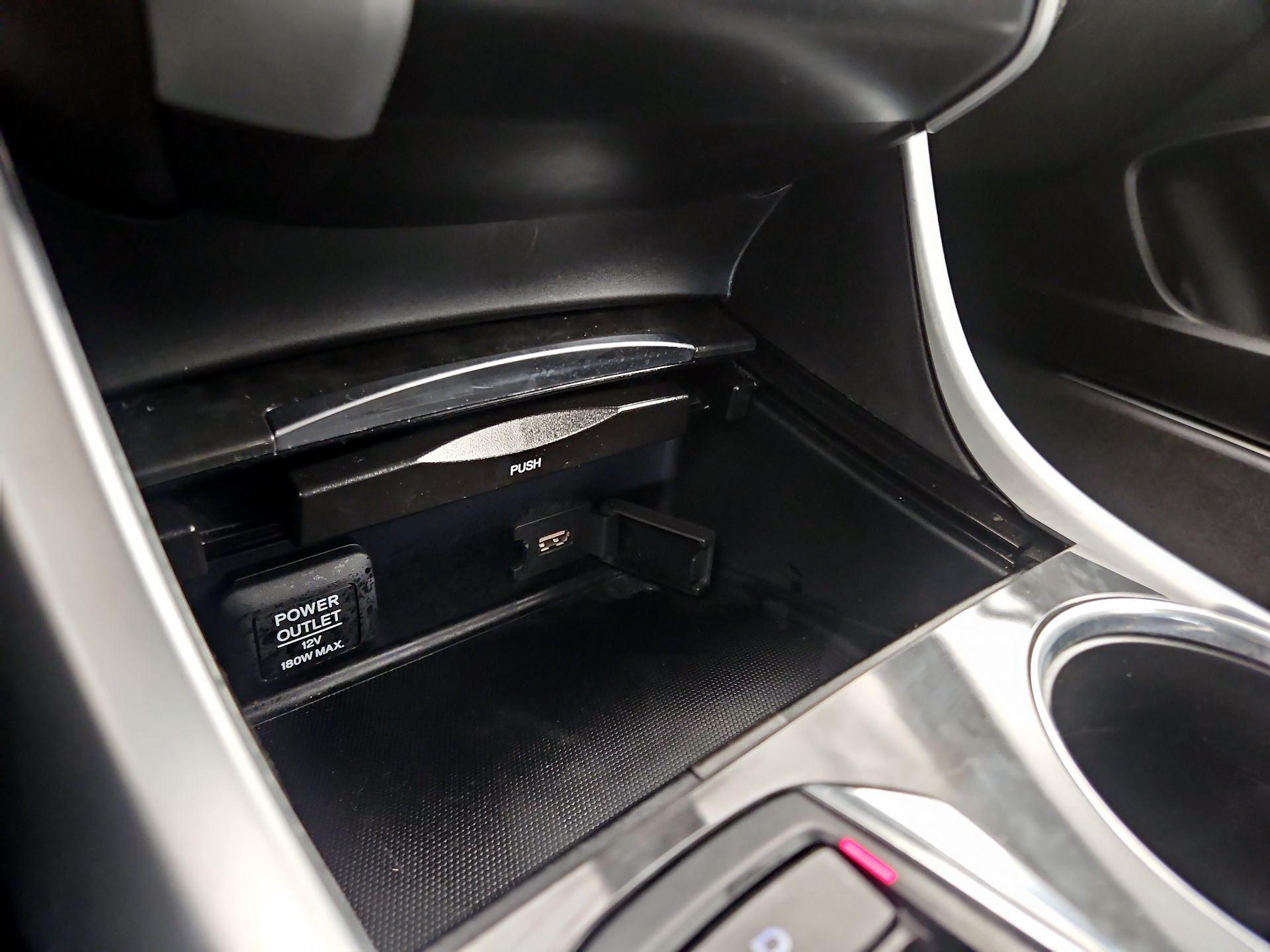 Thumbnail: 2019 Acura TLX - 18