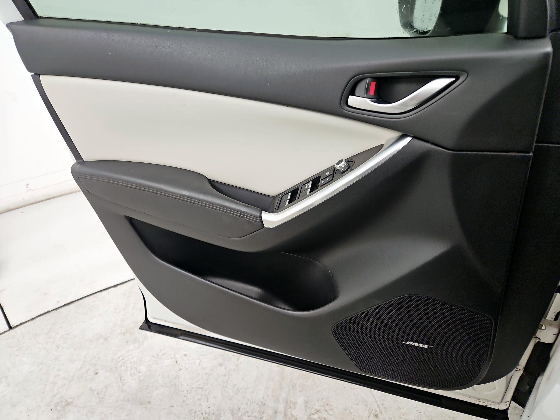 Thumbnail: 2016 Mazda CX-5 - 12