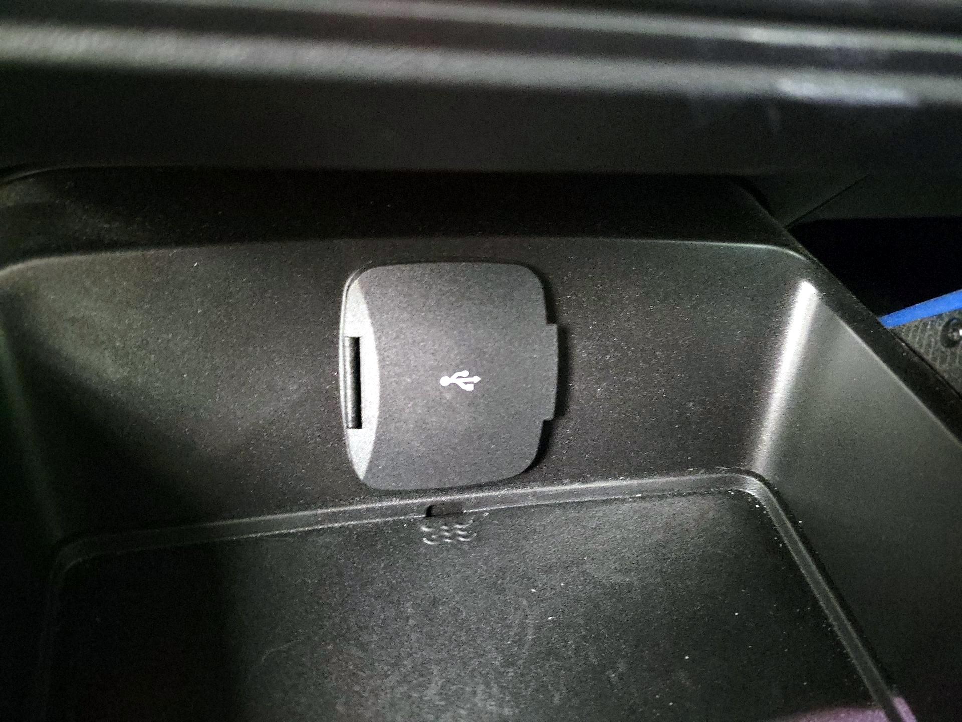 Thumbnail: 2022 Ford Bronco - 19