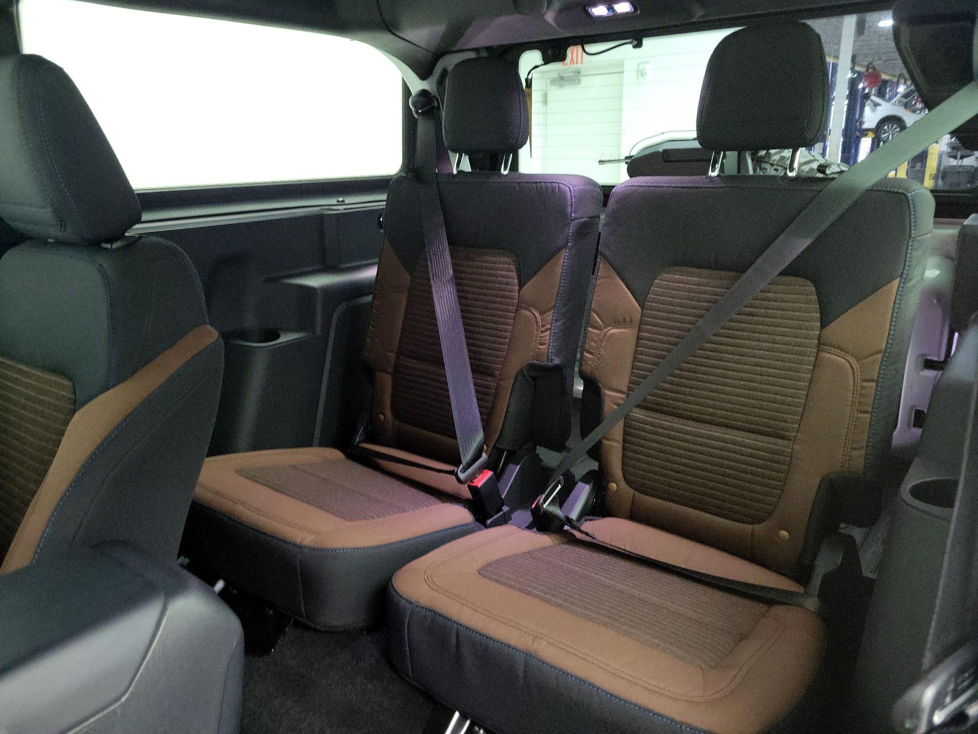 Thumbnail: 2022 Ford Bronco - 20