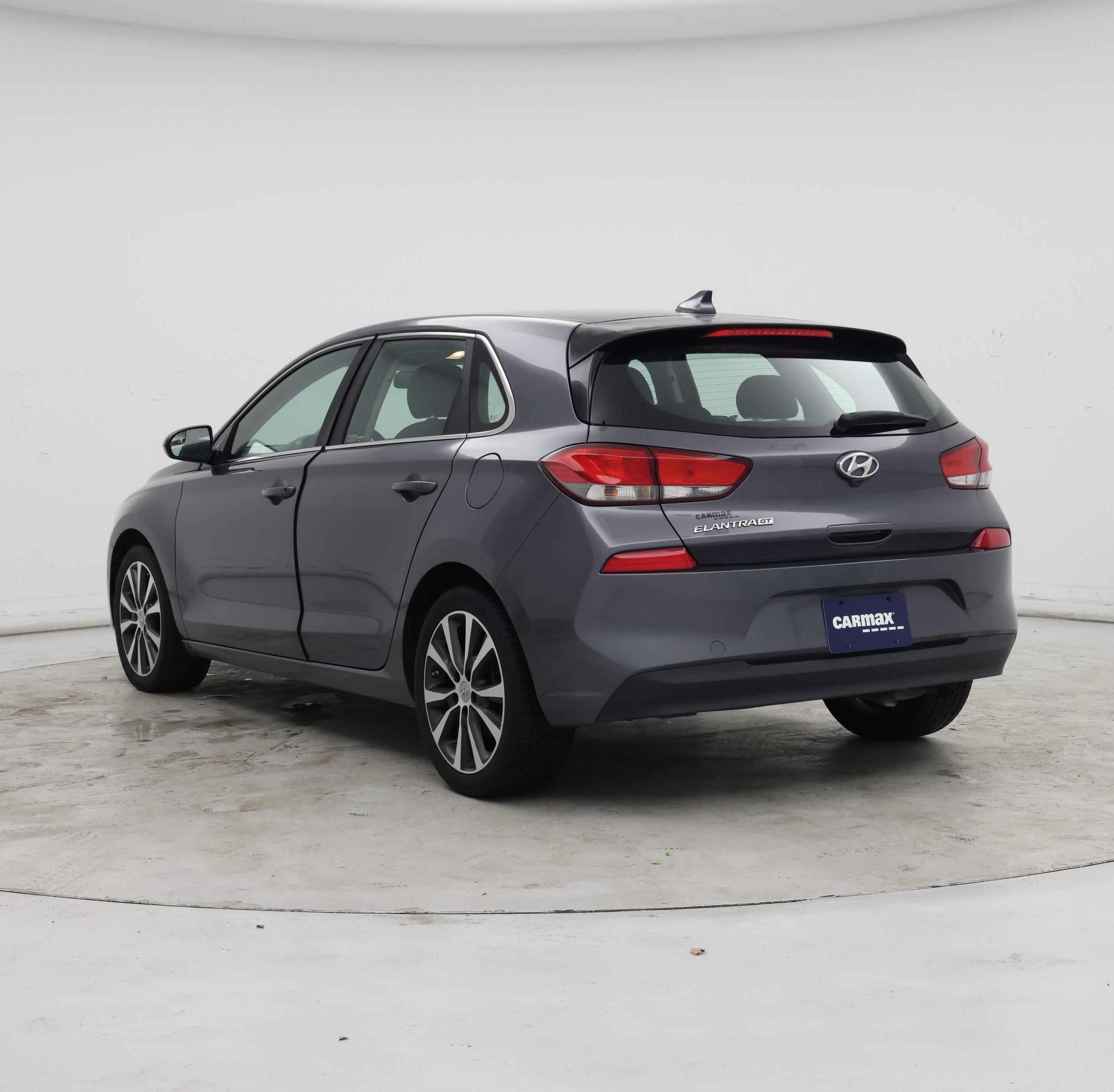 Thumbnail: 2019 Hyundai Elantra - 2