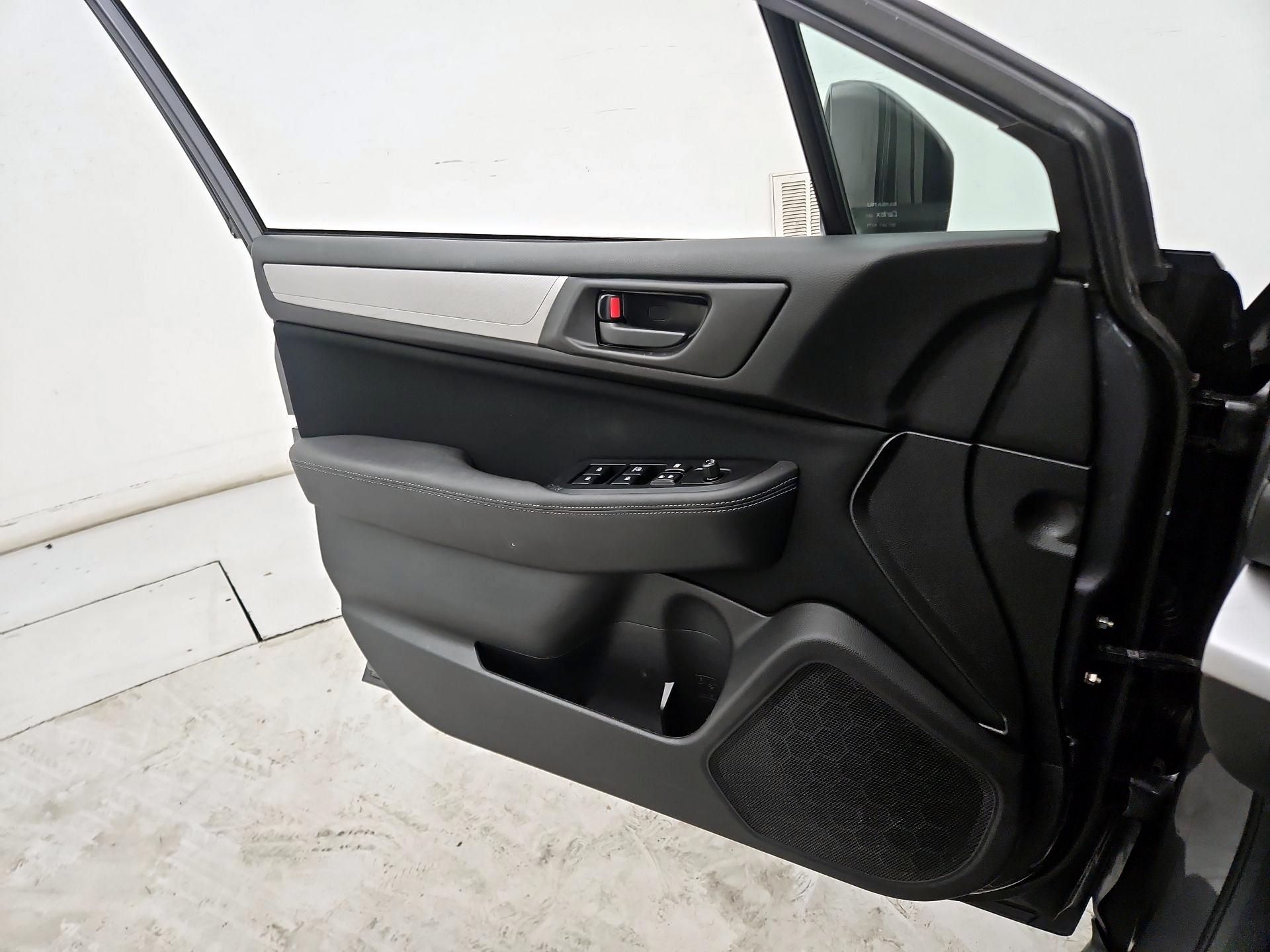 Thumbnail: 2018 Subaru Legacy - 12