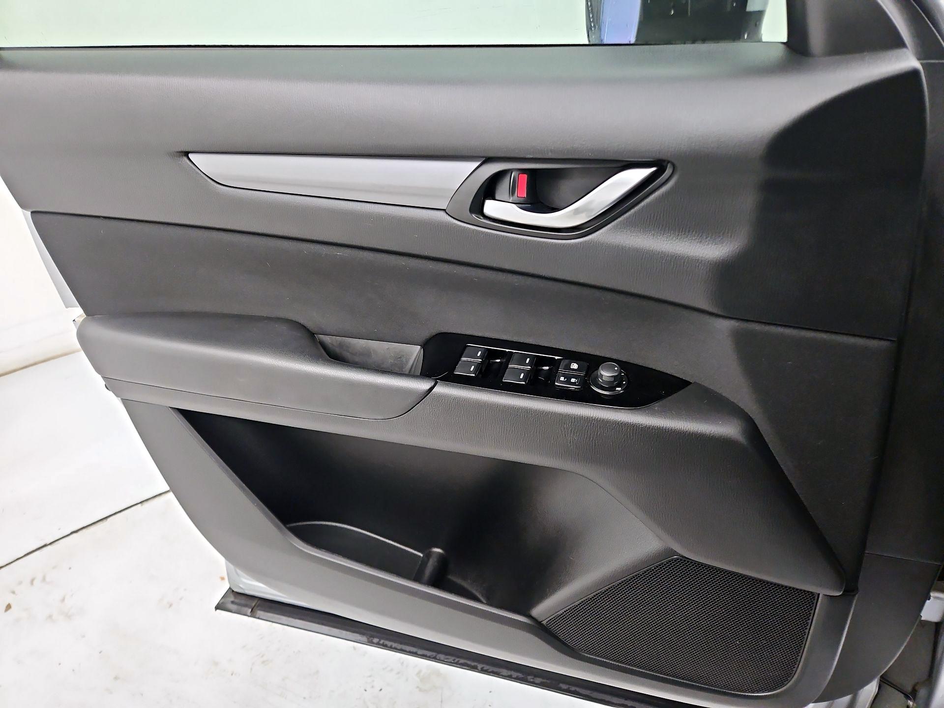 Thumbnail: 2018 Mazda CX-5 - 12