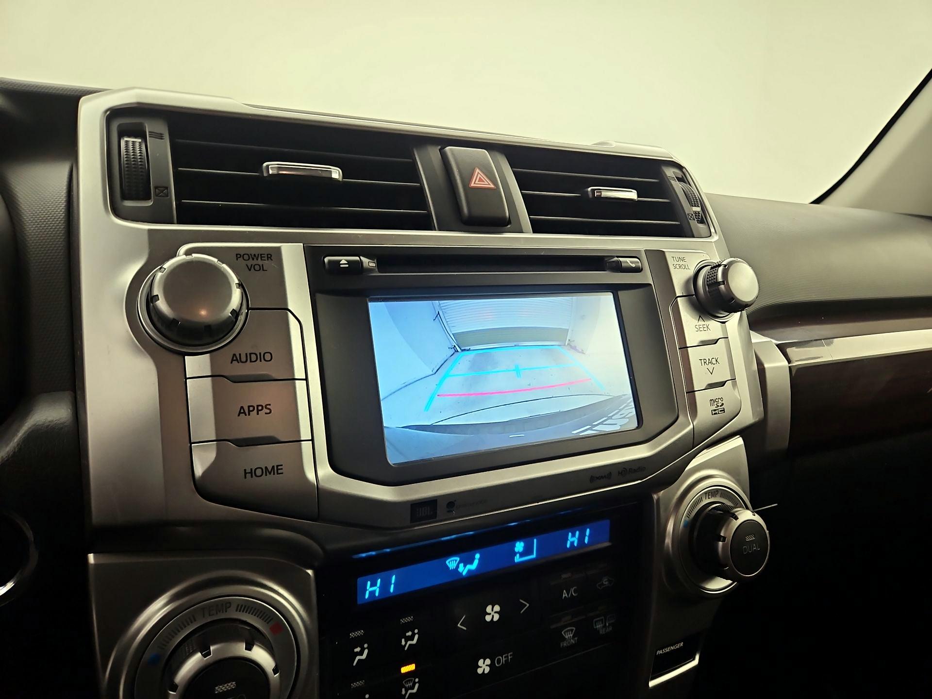 Thumbnail: 2017 Toyota 4Runner - 15