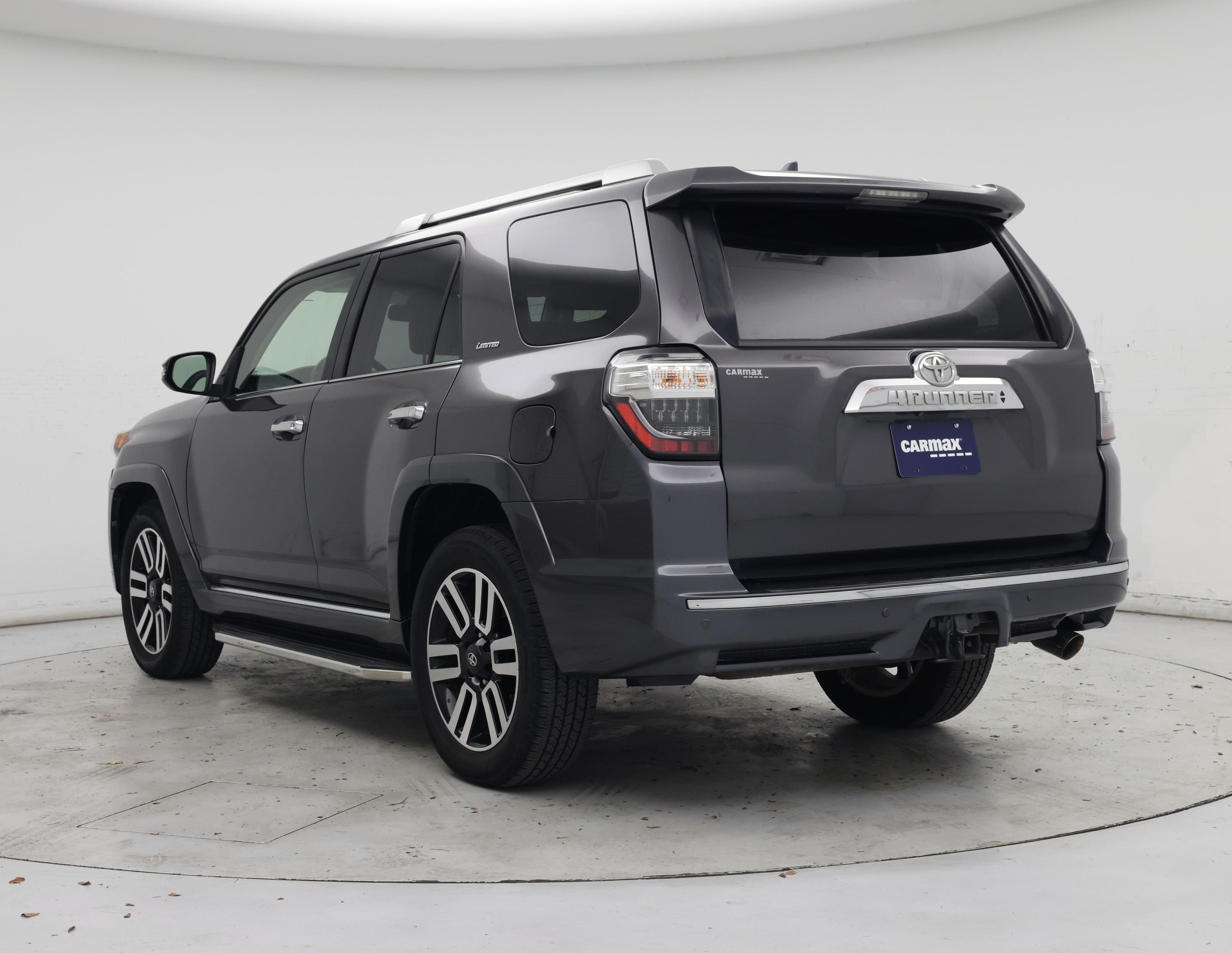 Thumbnail: 2017 Toyota 4Runner - 2