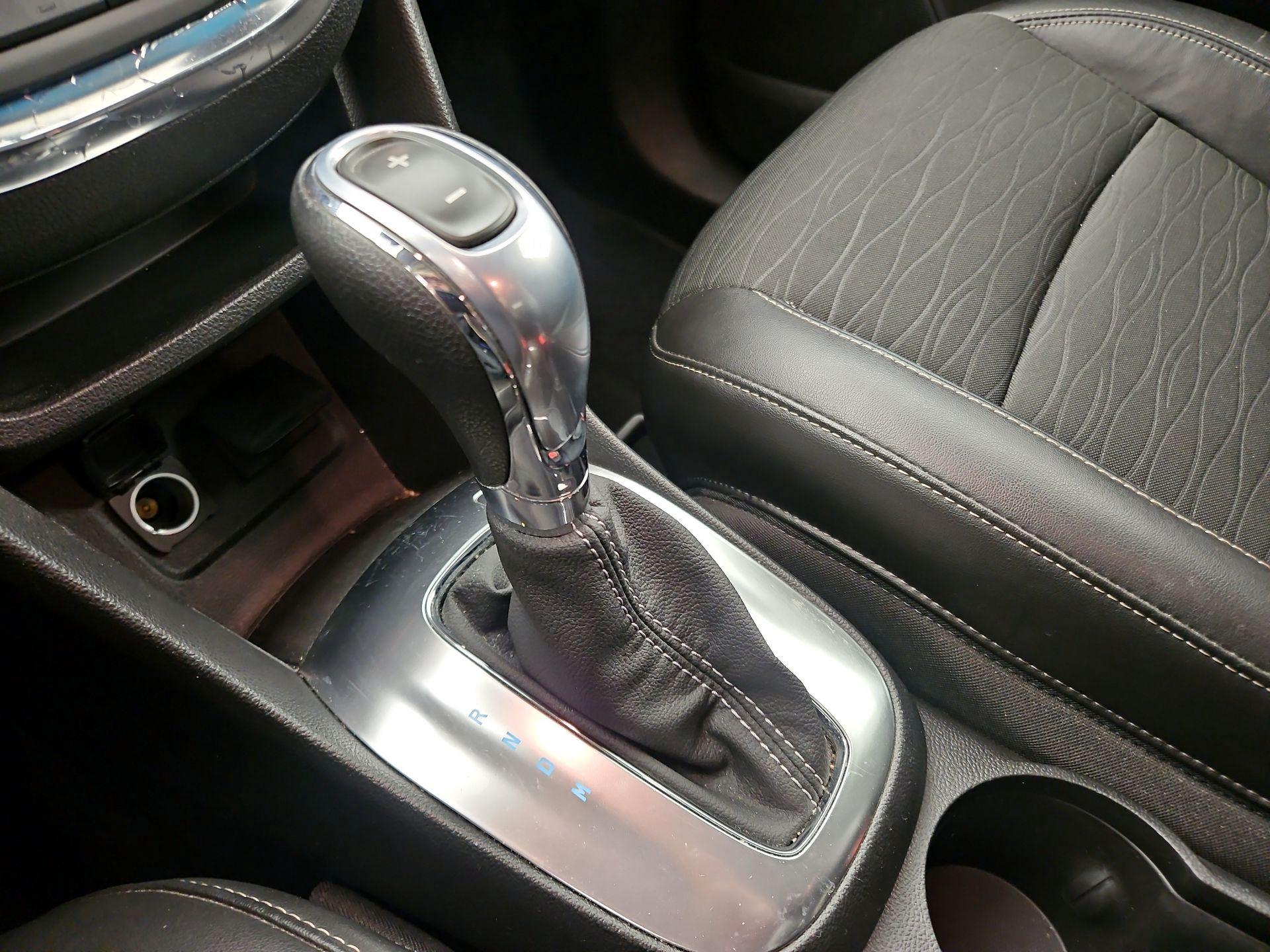 Thumbnail: 2016 Buick Encore - 17