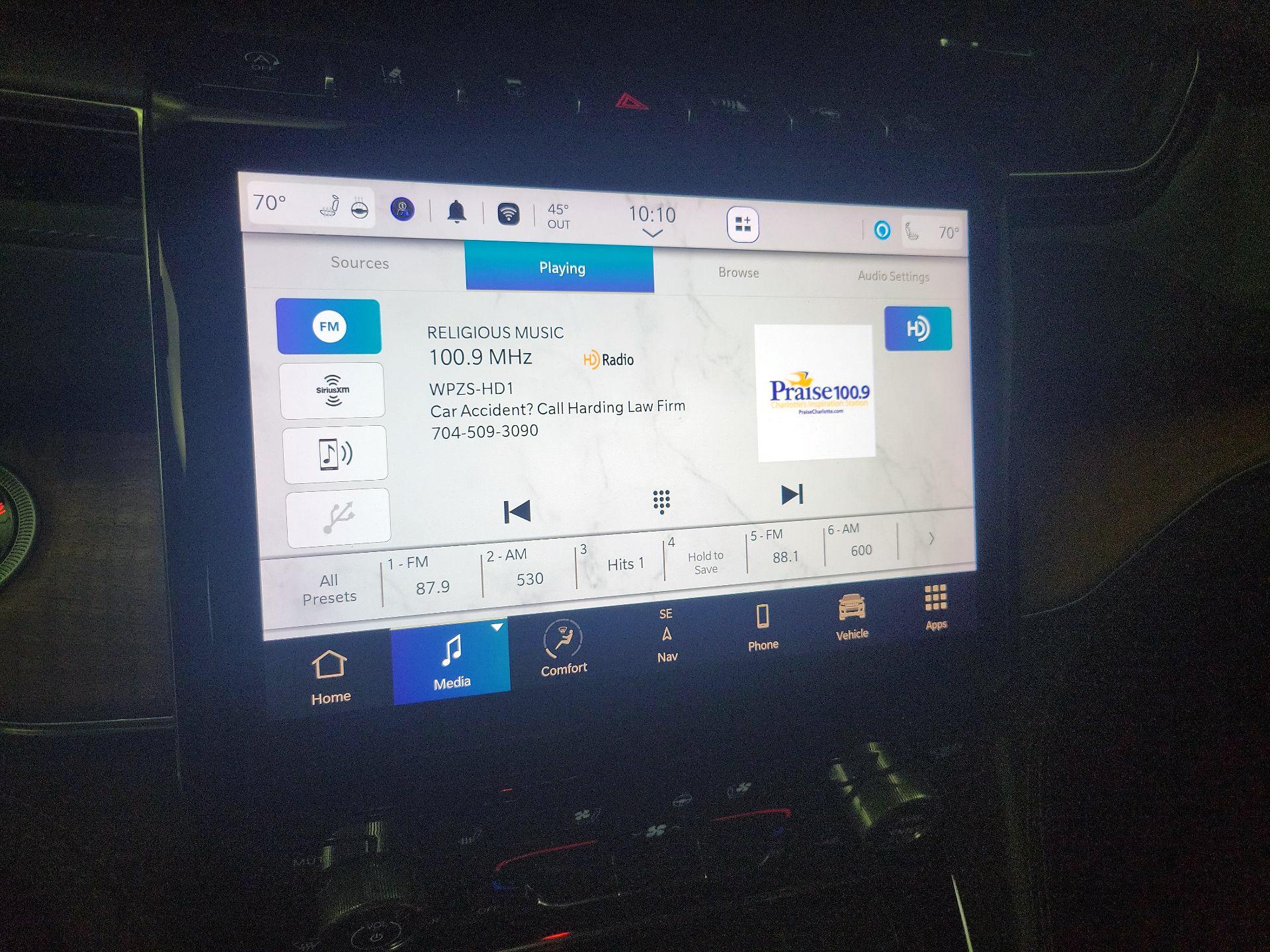 Thumbnail: 2023 Jeep Grand Cherokee - 16