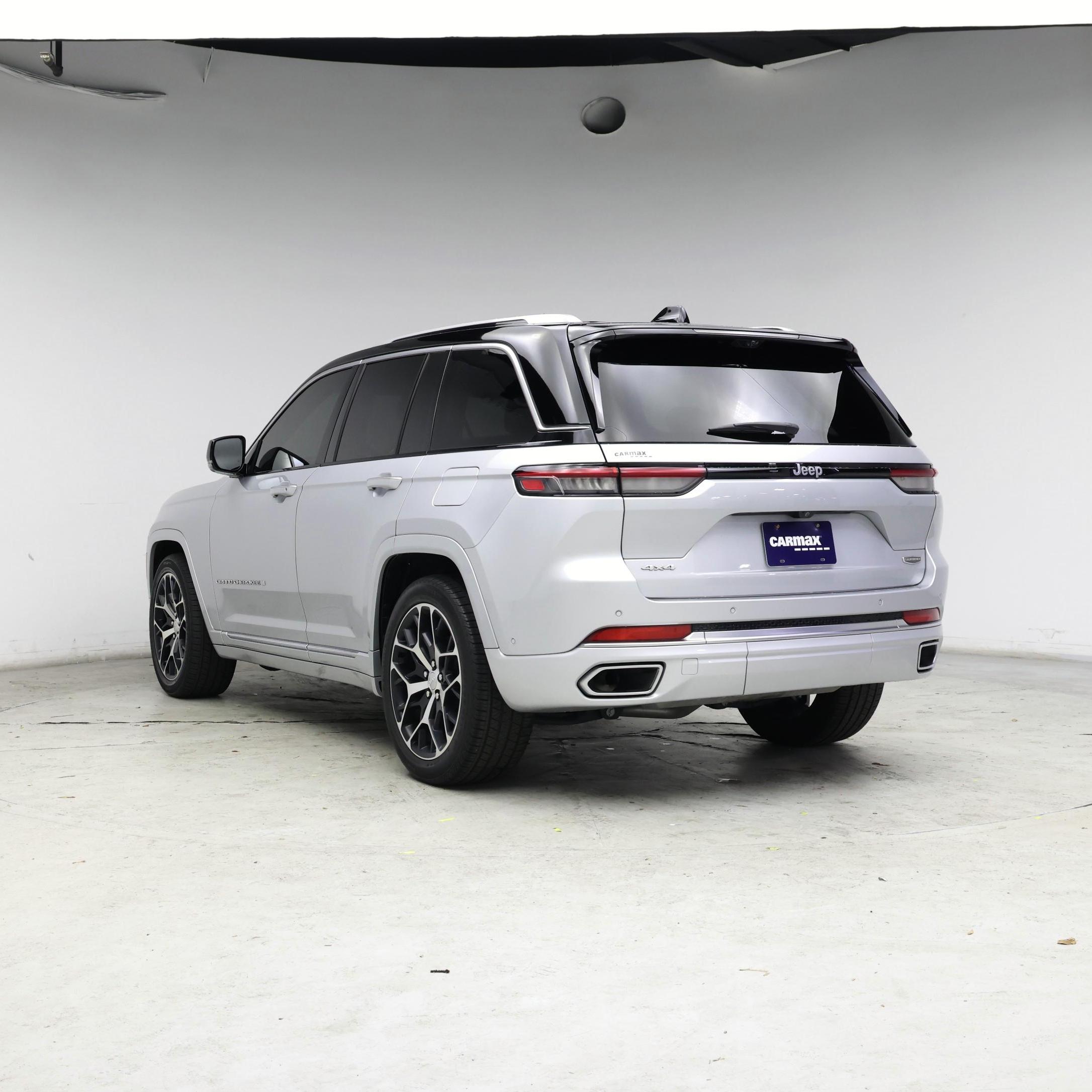 Thumbnail: 2023 Jeep Grand Cherokee - 2