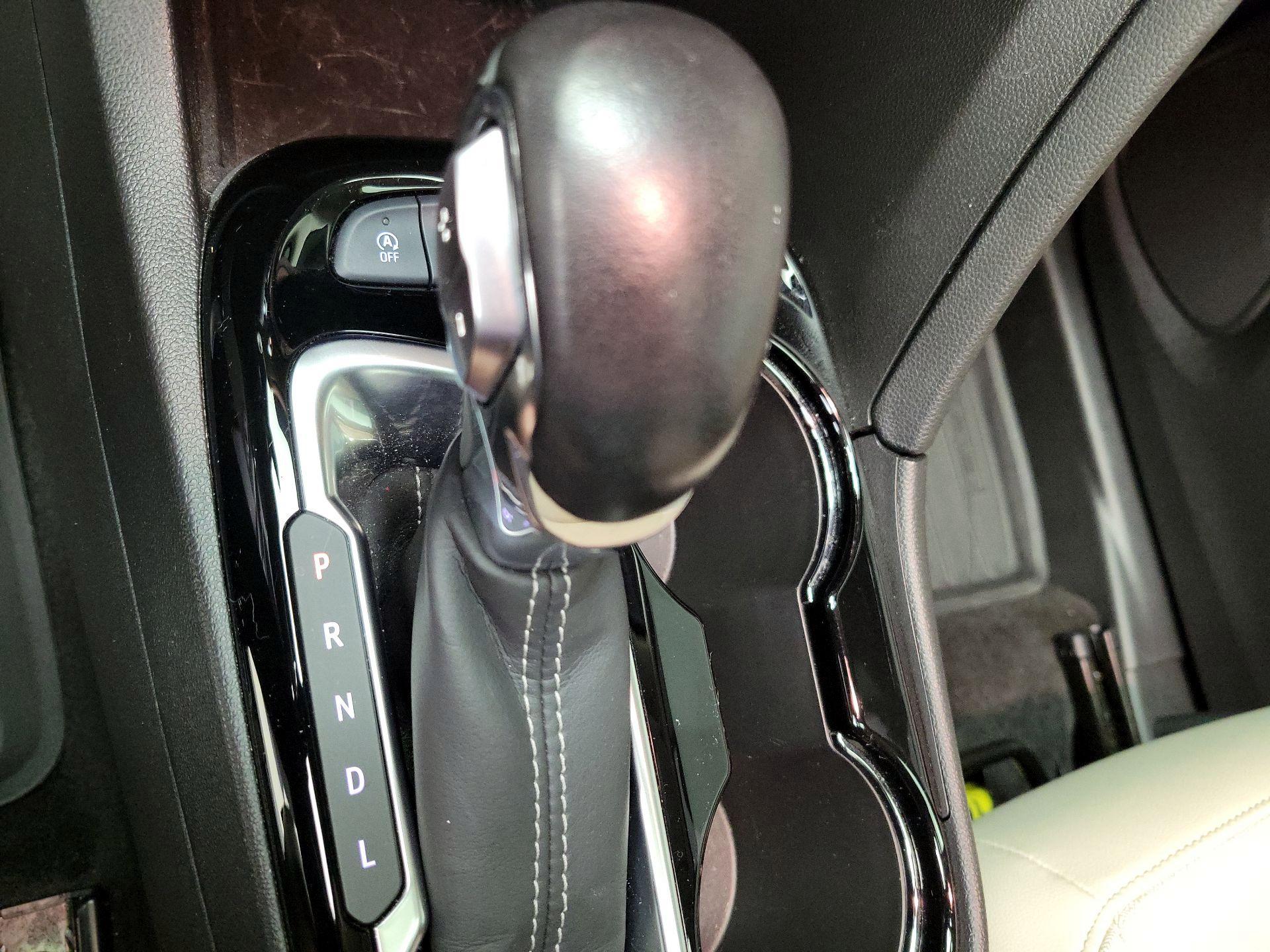 Thumbnail: 2022 Buick Encore GX - 17