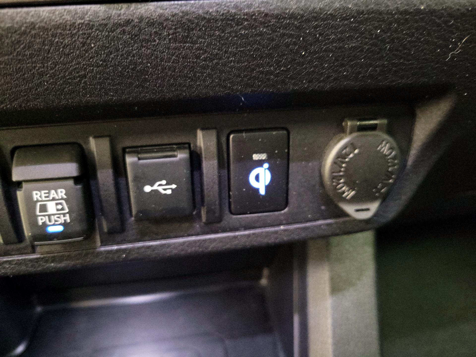 Thumbnail: 2023 Toyota Tacoma - 18