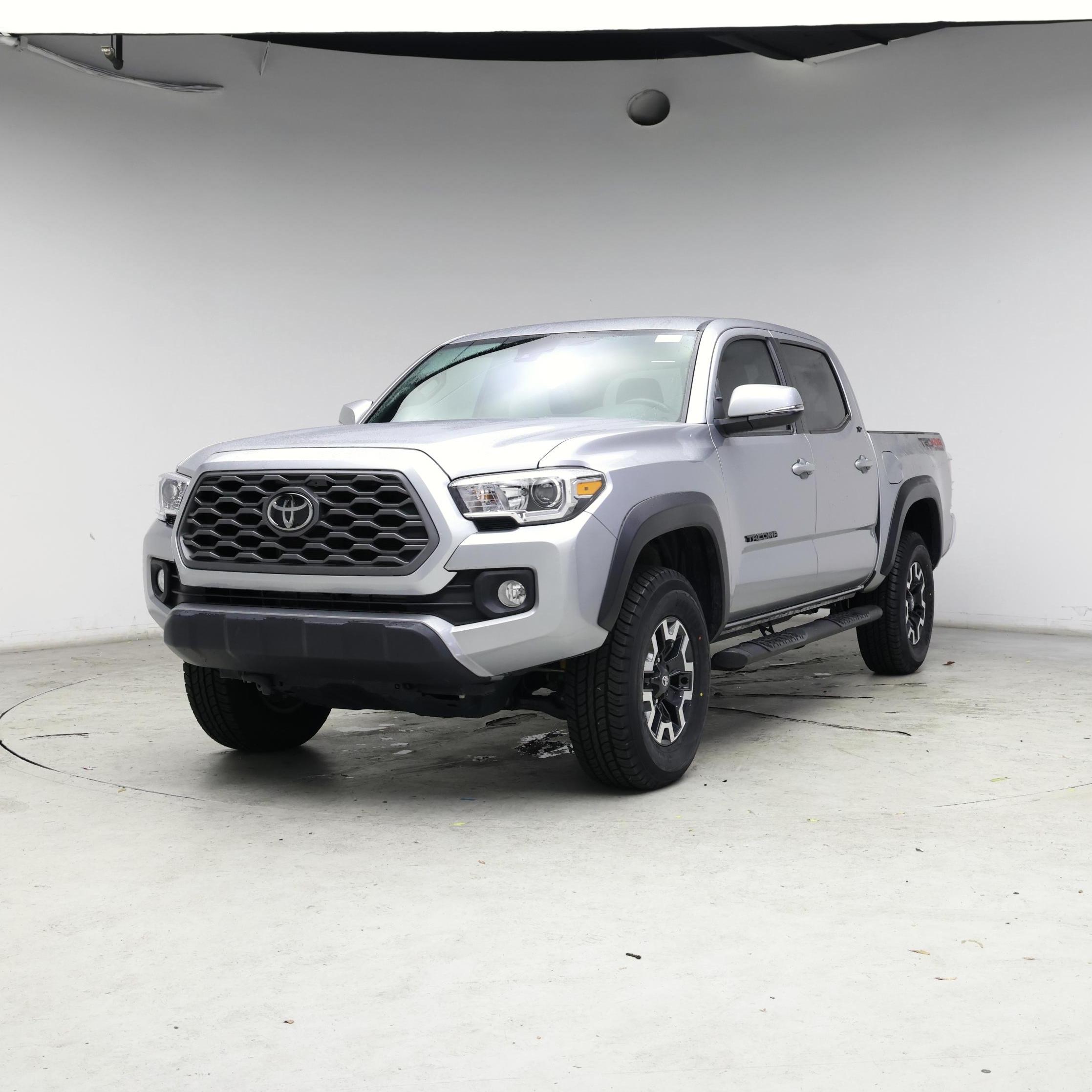 Thumbnail: 2023 Toyota Tacoma - 4