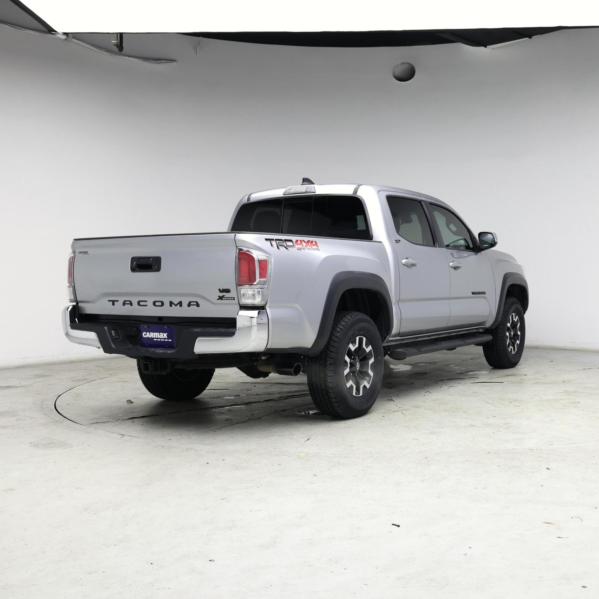 Thumbnail: 2023 Toyota Tacoma - 8