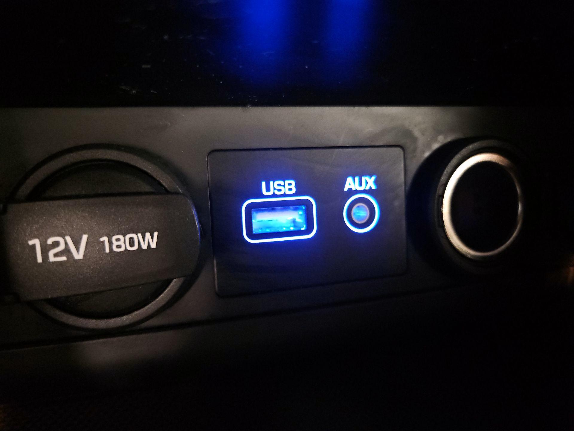 Thumbnail: 2016 Hyundai Sonata - 18