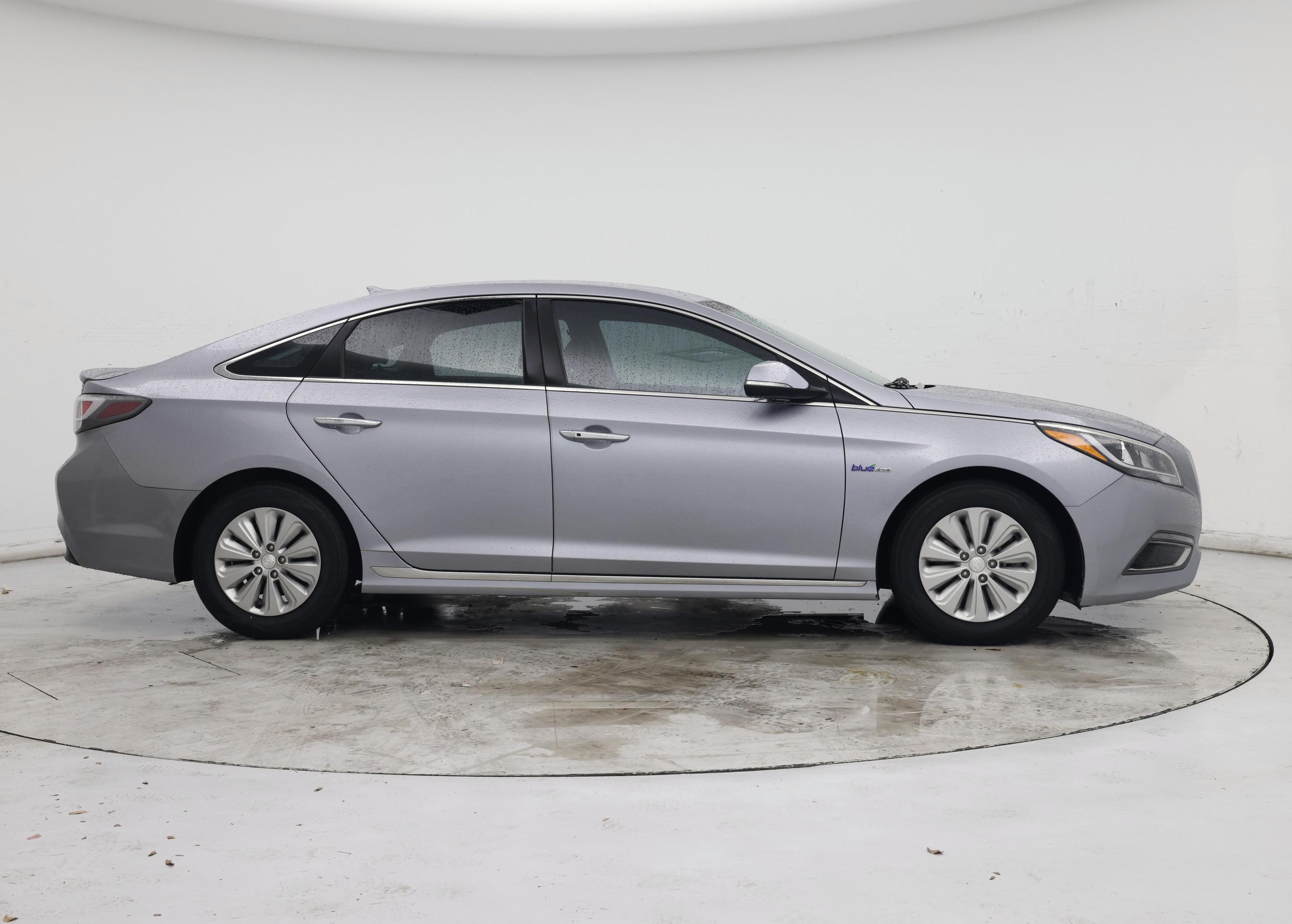 Thumbnail: 2016 Hyundai Sonata - 7