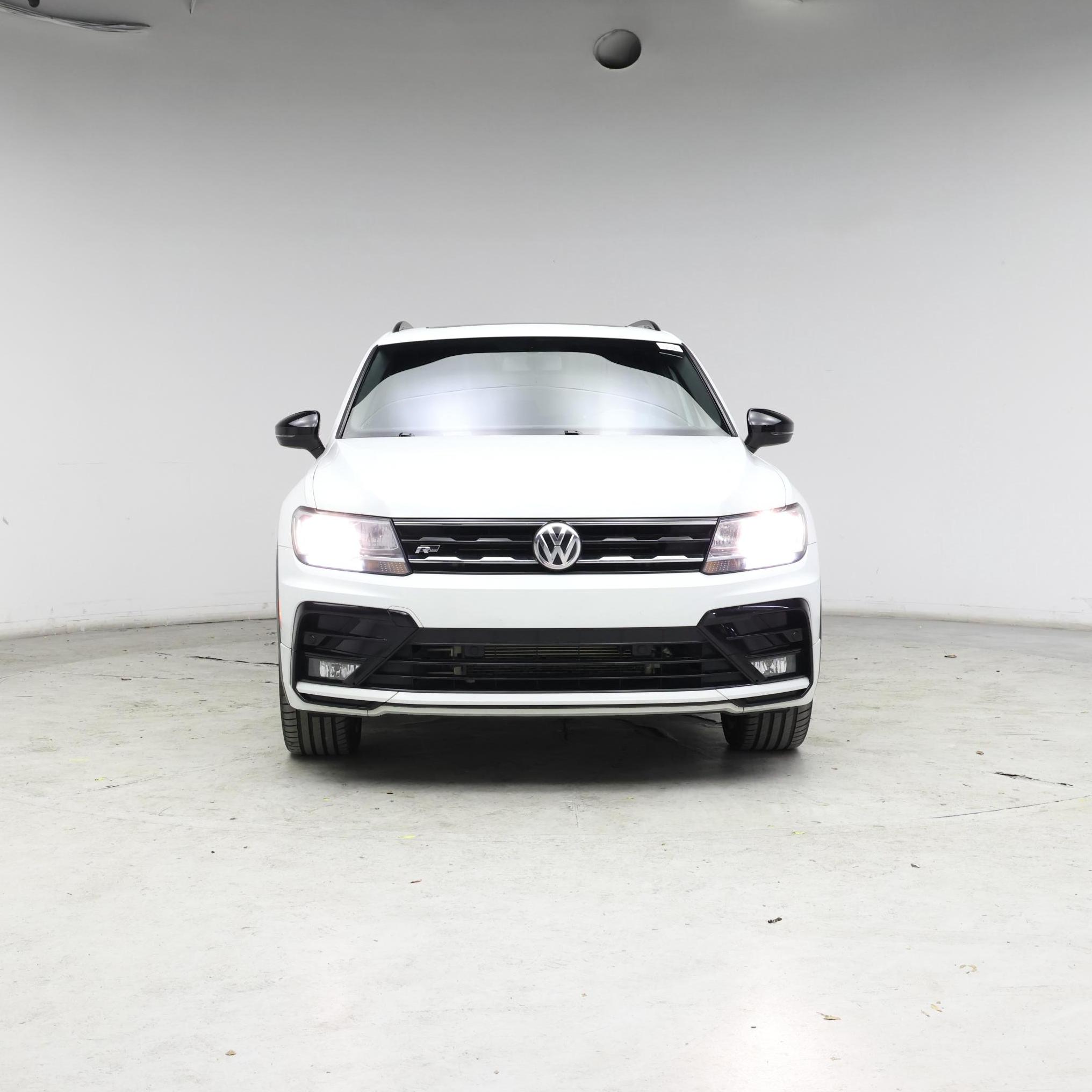 Thumbnail: 2021 Volkswagen Tiguan - 5