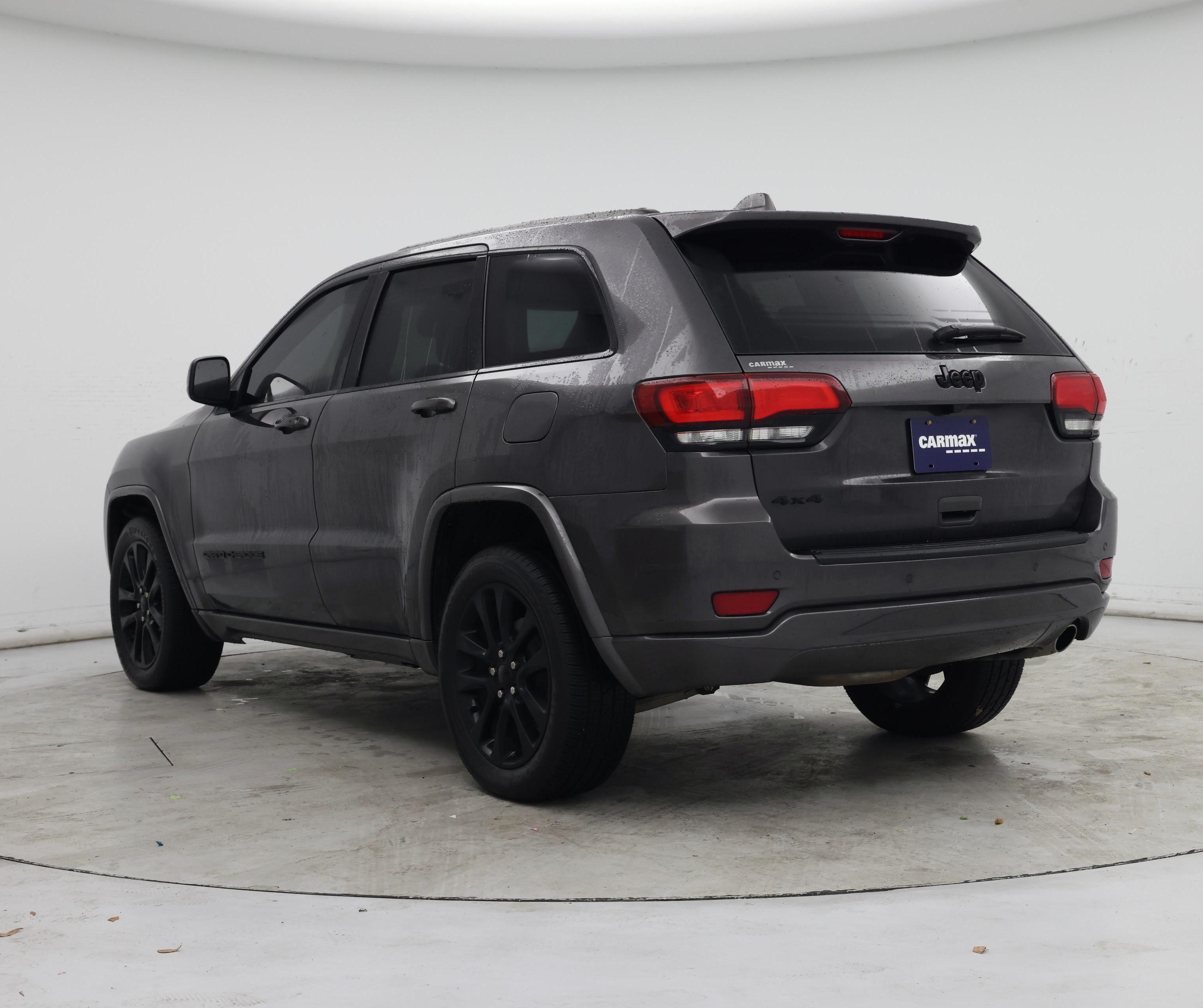 Thumbnail: 2020 Jeep Grand Cherokee - 2