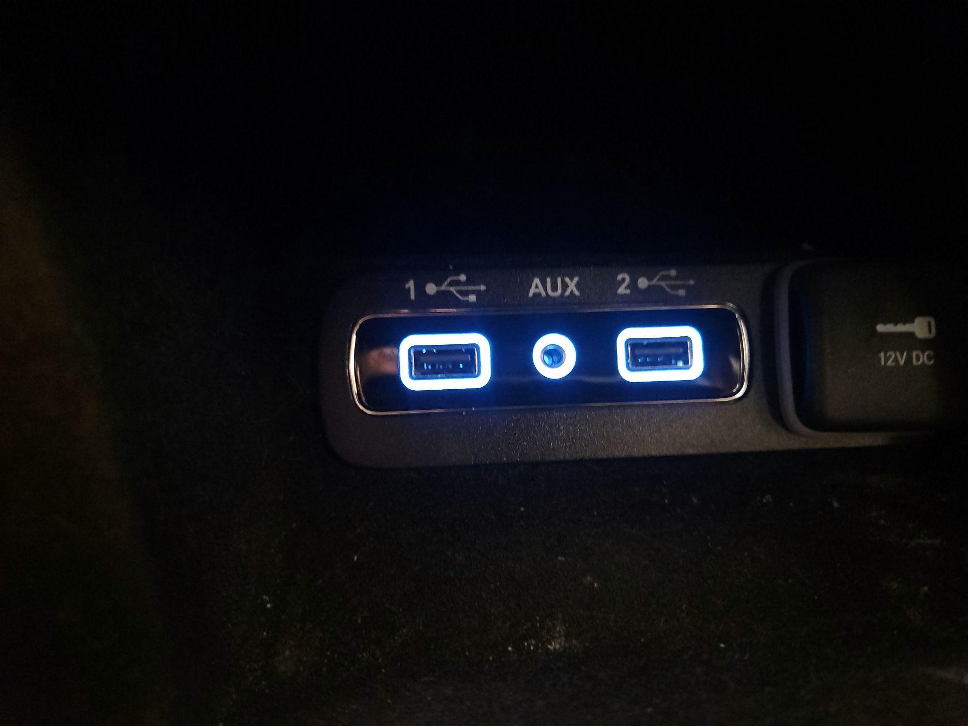 Thumbnail: 2020 Jeep Grand Cherokee - 19