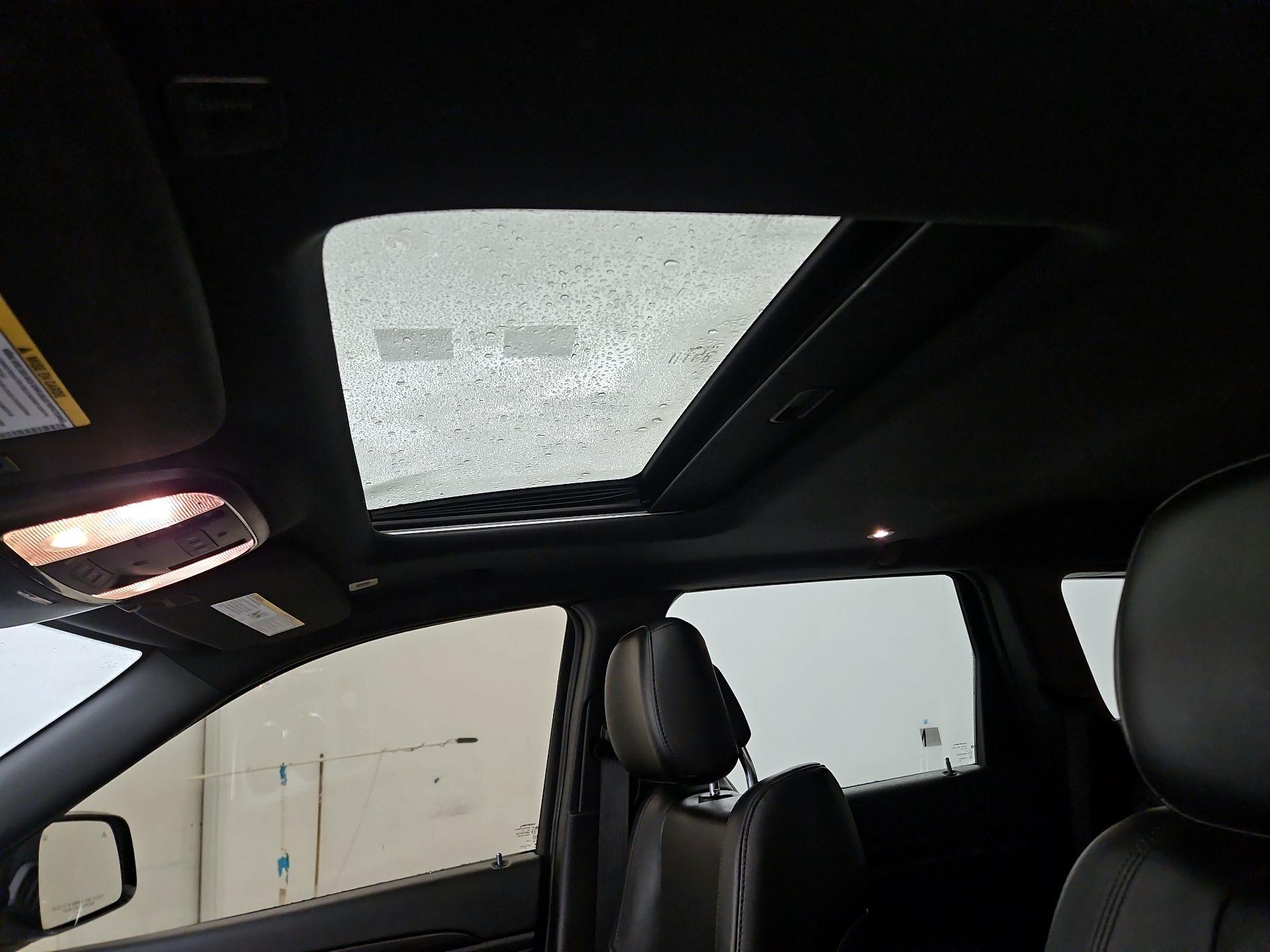 Thumbnail: 2020 Jeep Grand Cherokee - 20