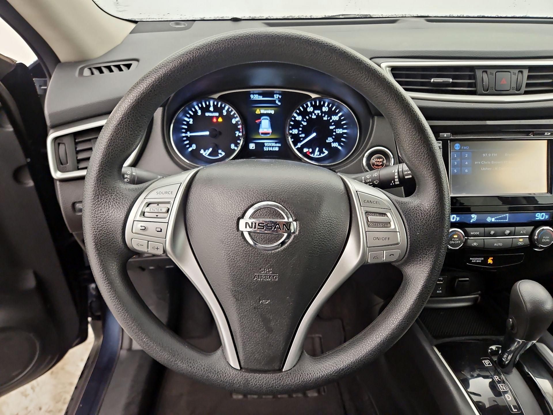 Thumbnail: 2016 Nissan Rogue - 10