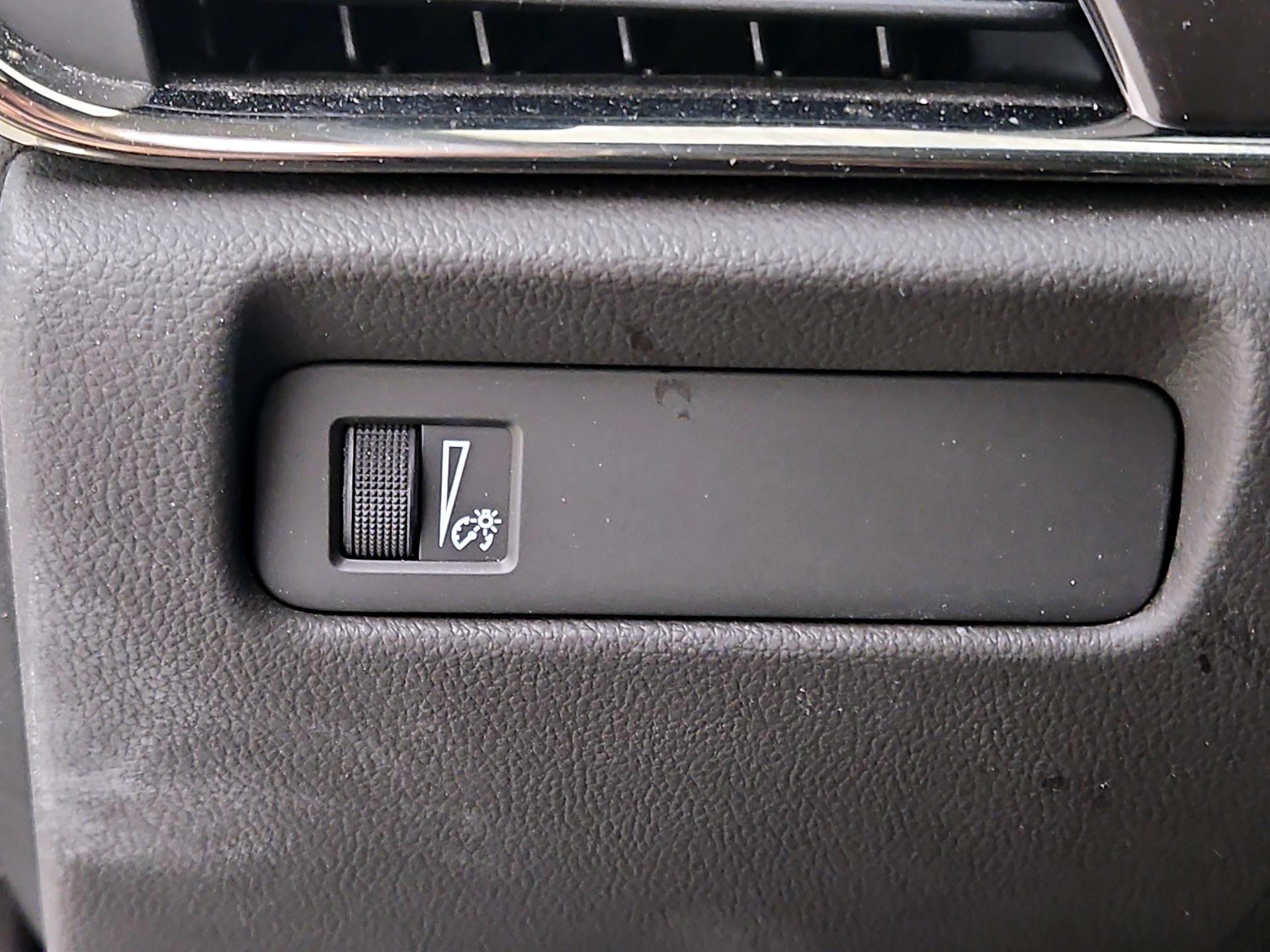 Thumbnail: 2016 Cadillac ATS - 13