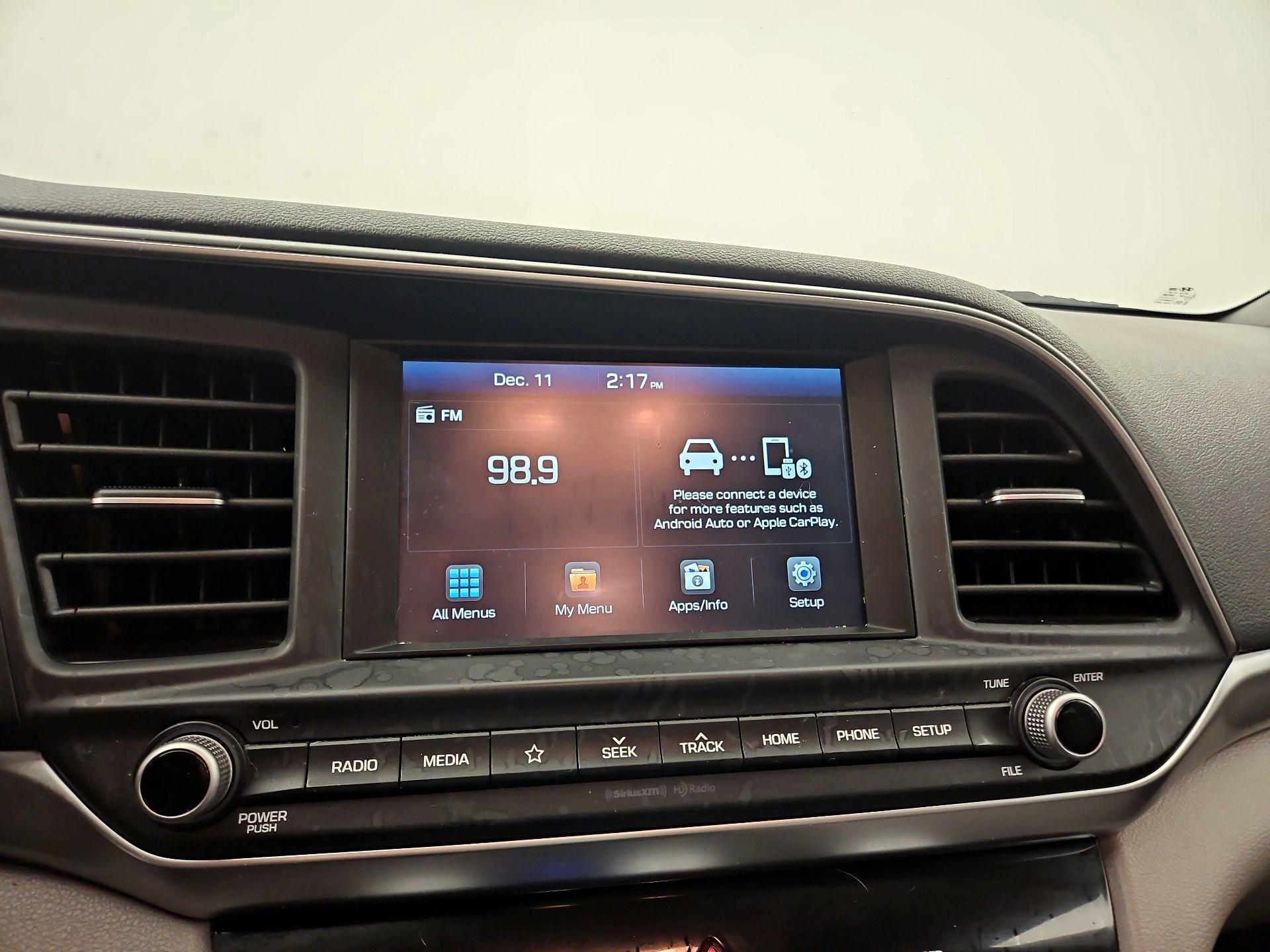 Thumbnail: 2019 Hyundai Elantra - 15