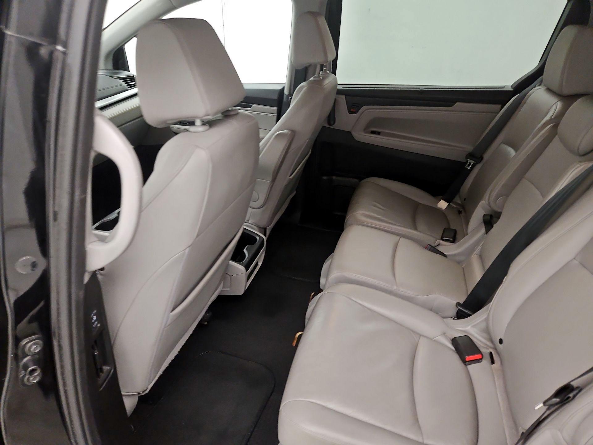 Thumbnail: 2018 Honda Odyssey - 19