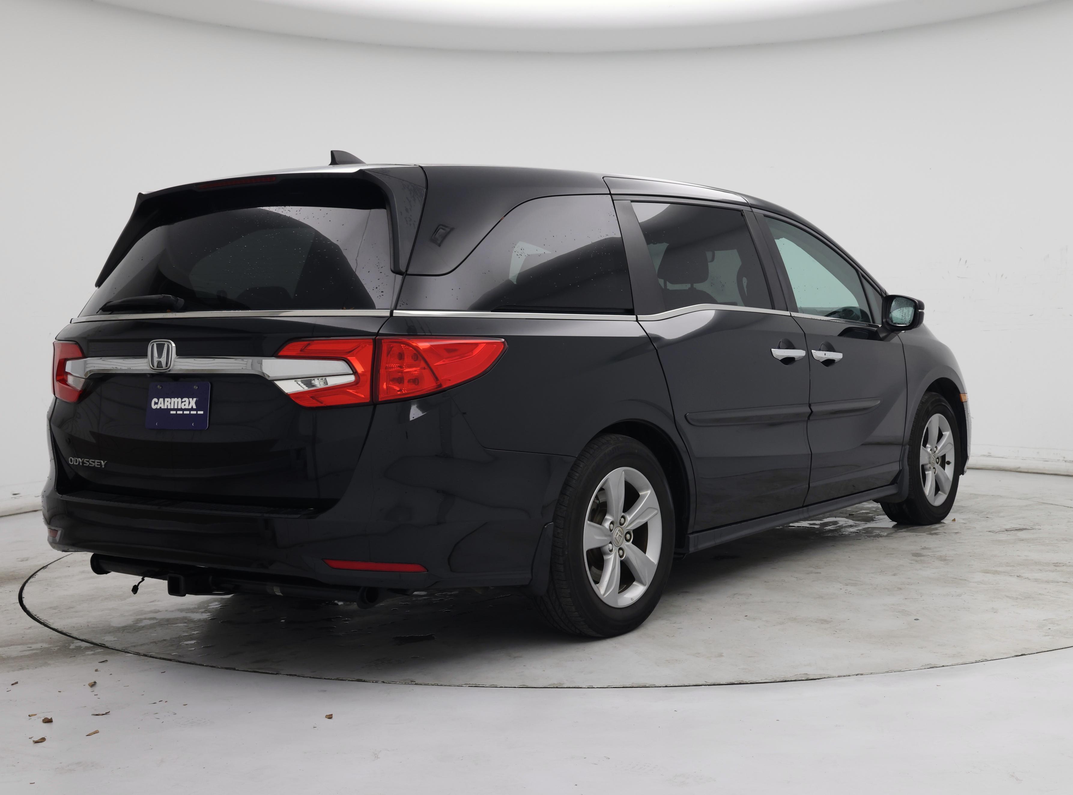 Thumbnail: 2018 Honda Odyssey - 8