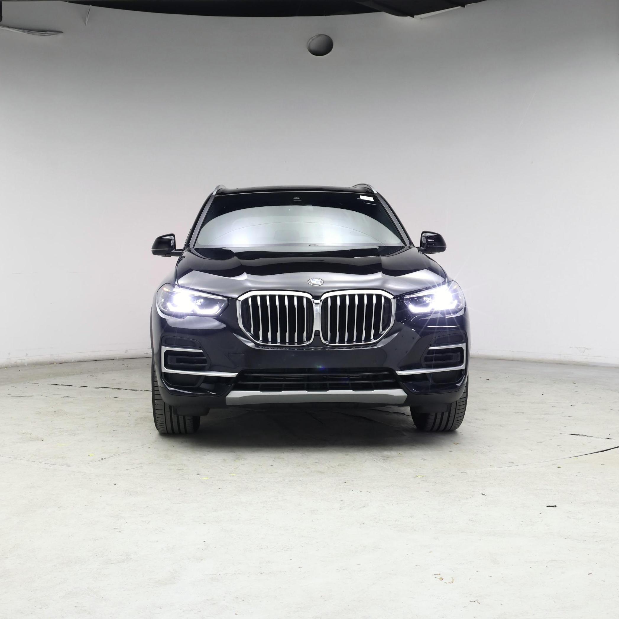 Thumbnail: 2023 BMW X5 - 5
