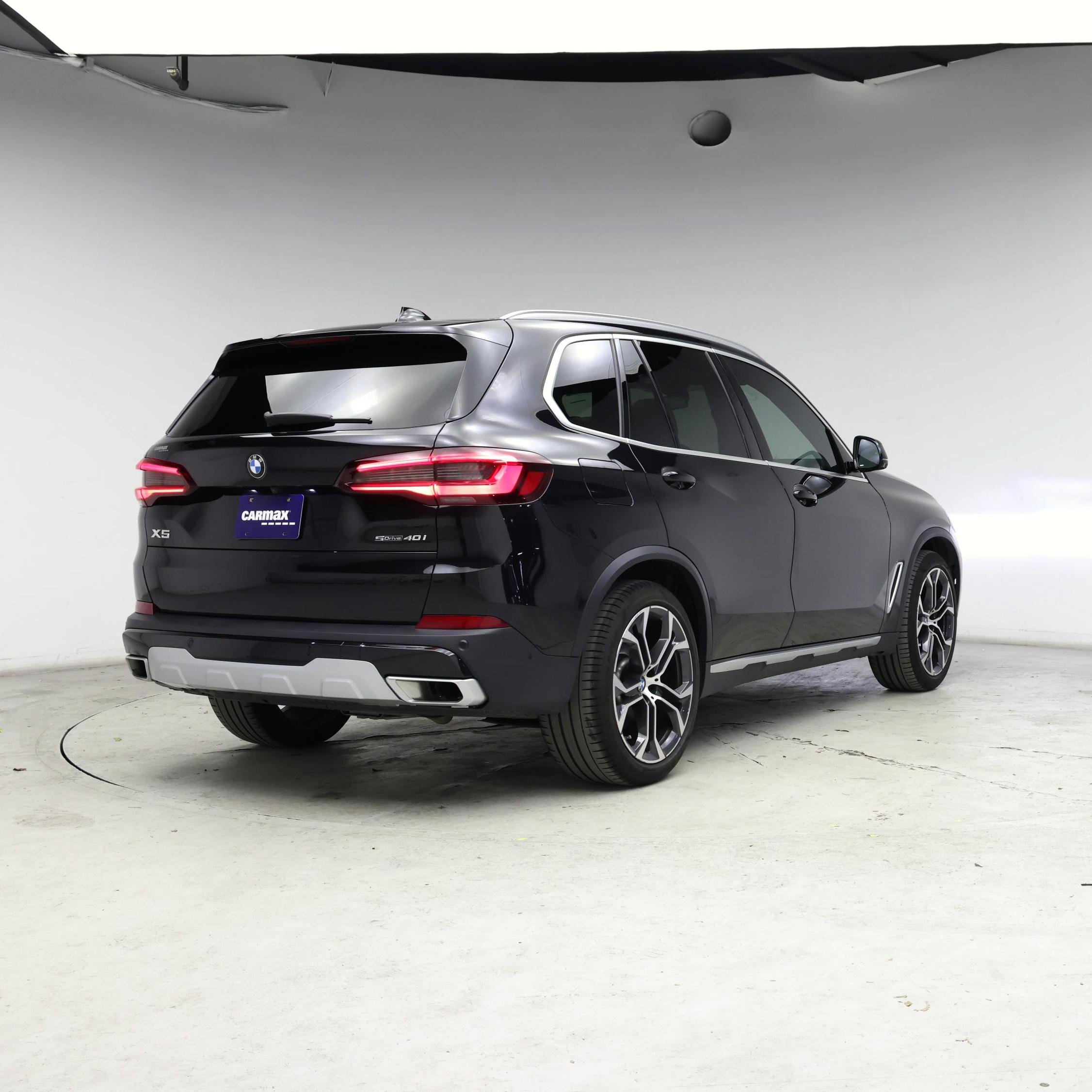 Thumbnail: 2023 BMW X5 - 8