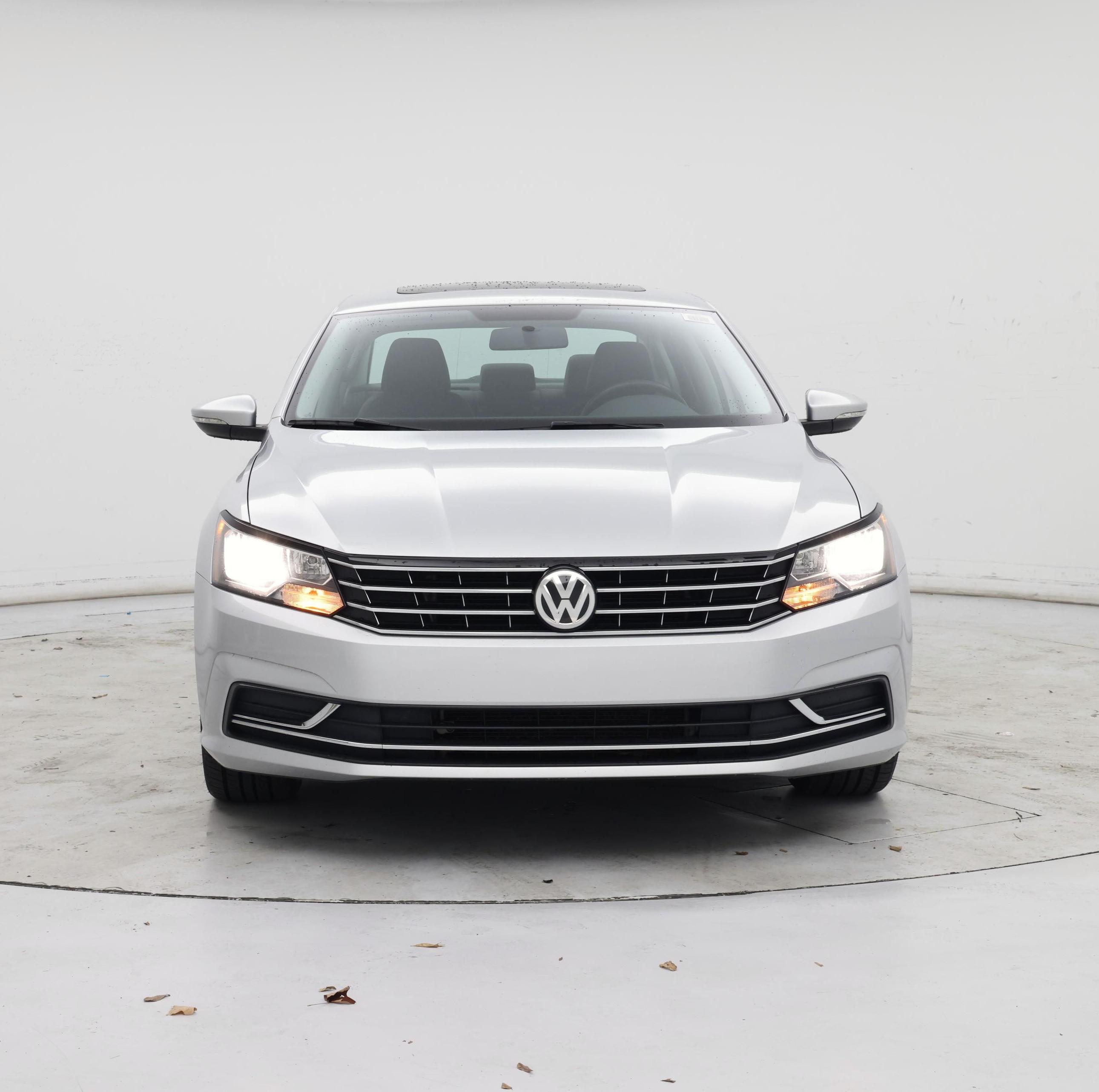 Thumbnail: 2019 Volkswagen Passat - 5
