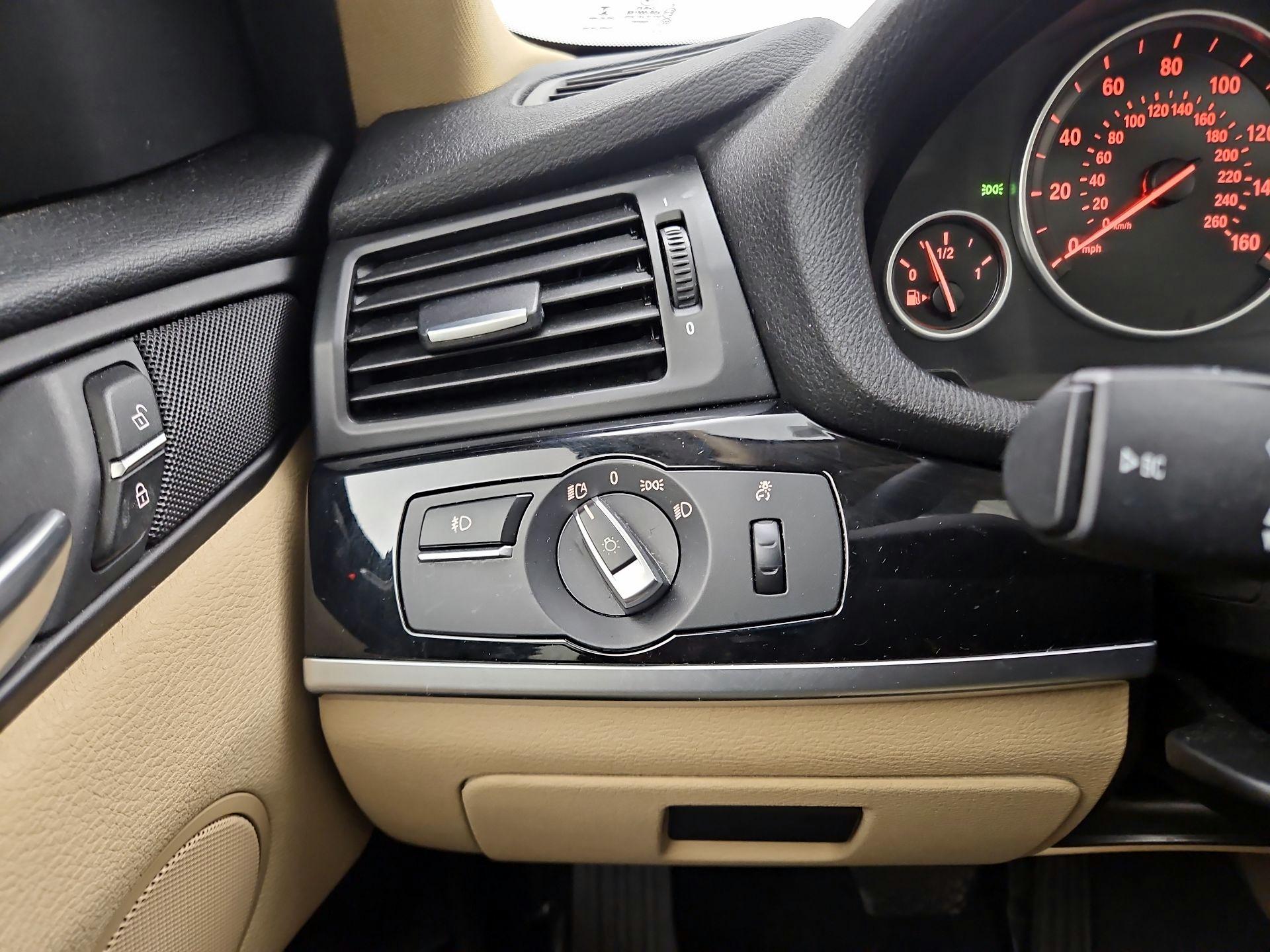 Thumbnail: 2017 BMW X3 - 13