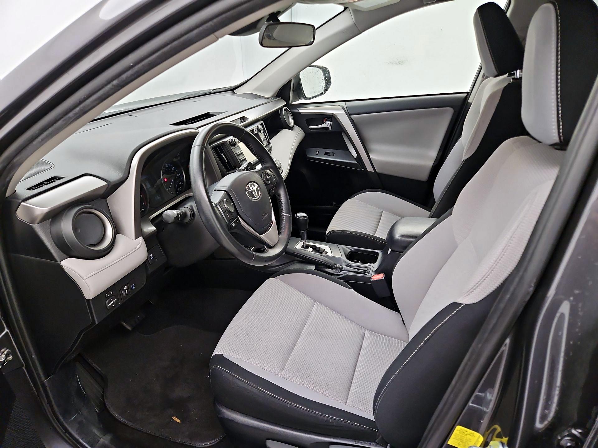 Thumbnail: 2017 Toyota RAV4 - 11