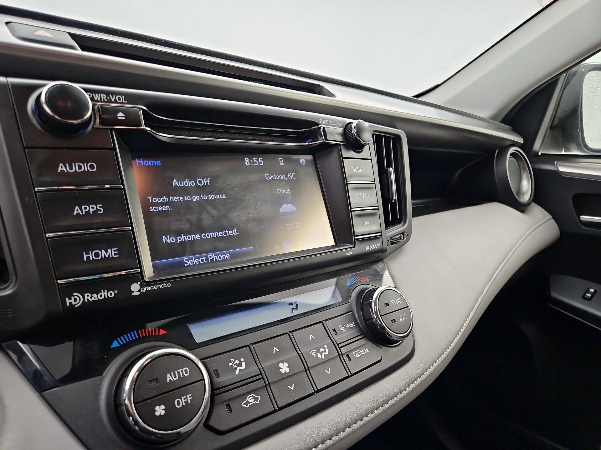 Thumbnail: 2017 Toyota RAV4 - 15