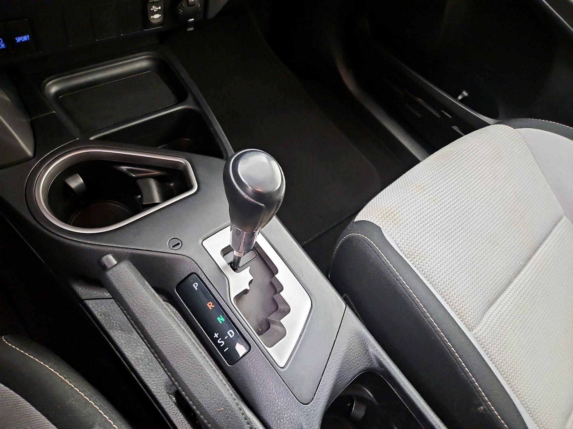 Thumbnail: 2017 Toyota RAV4 - 17