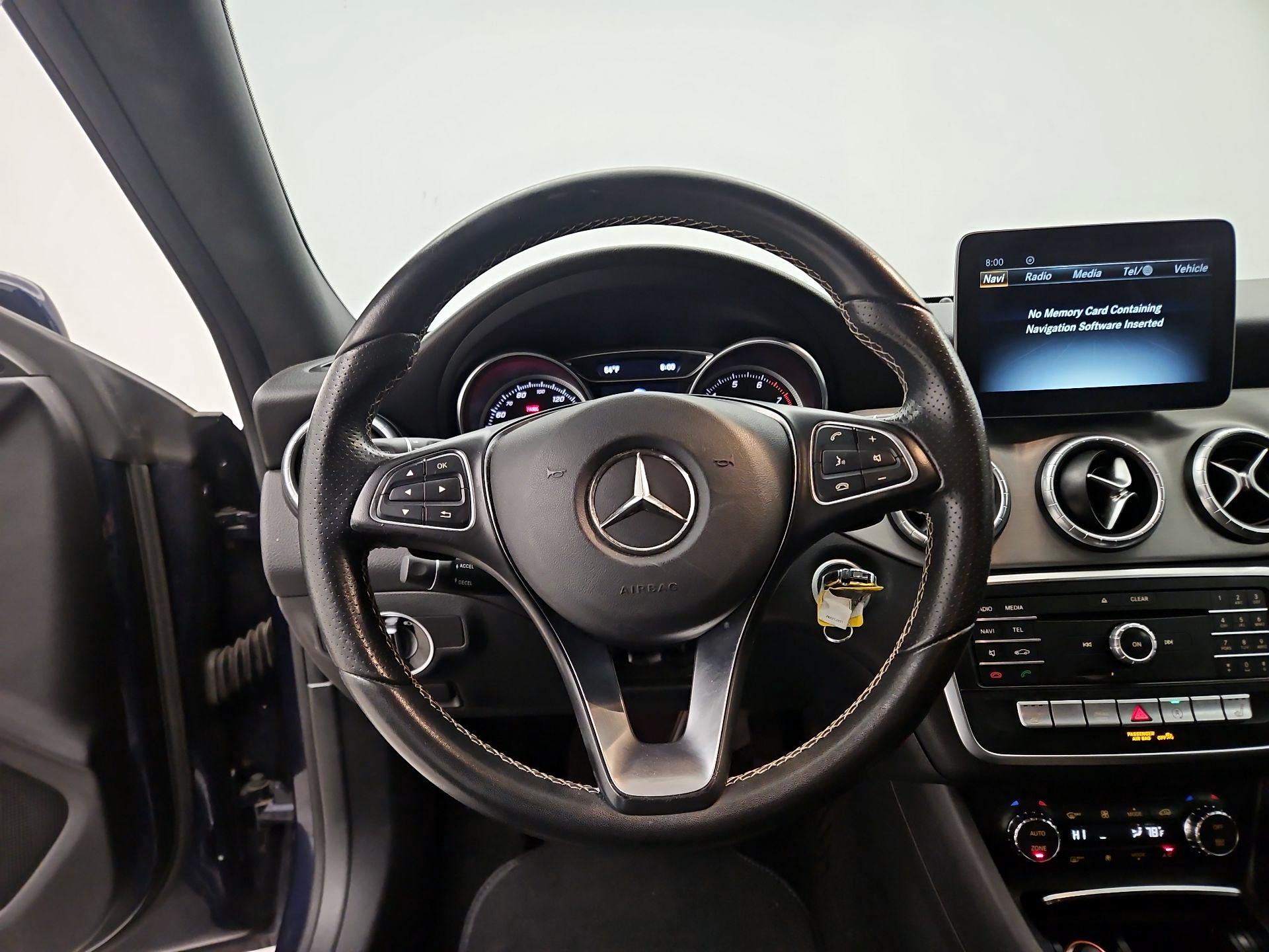 Thumbnail: 2017 Mercedes-Benz CLA - 10