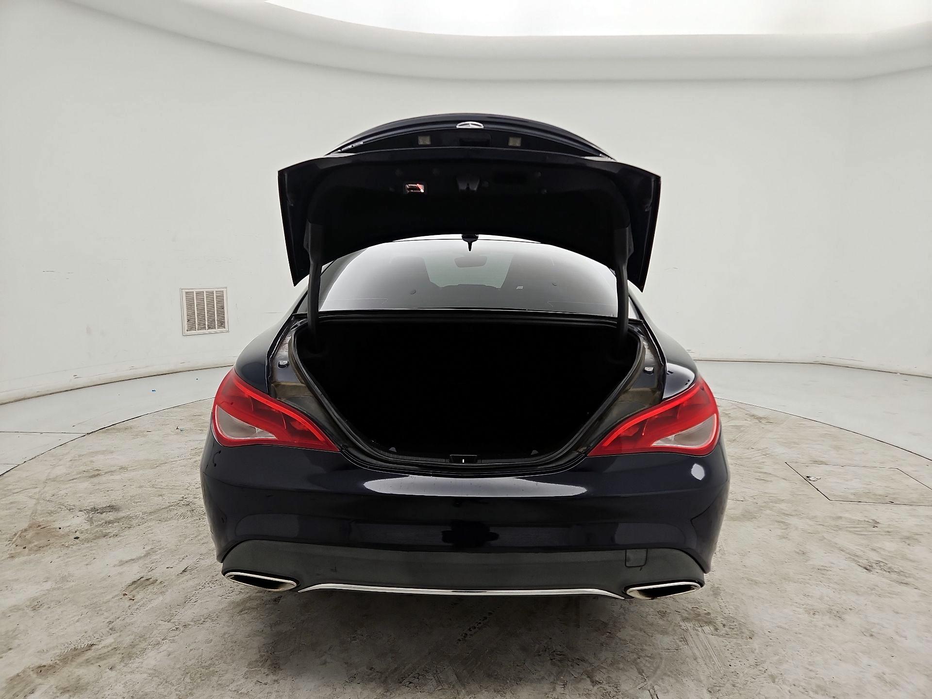 Thumbnail: 2017 Mercedes-Benz CLA - 20