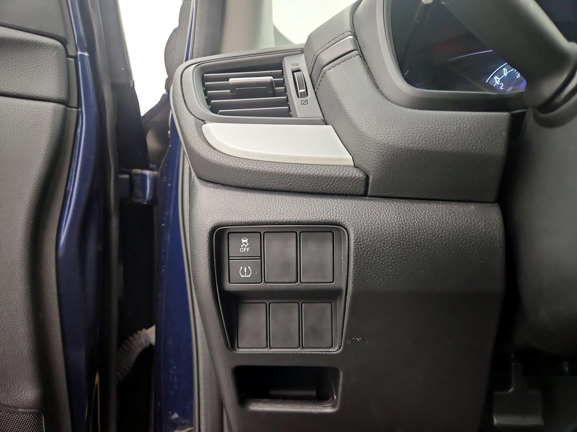 Thumbnail: 2017 Honda CR-V - 13