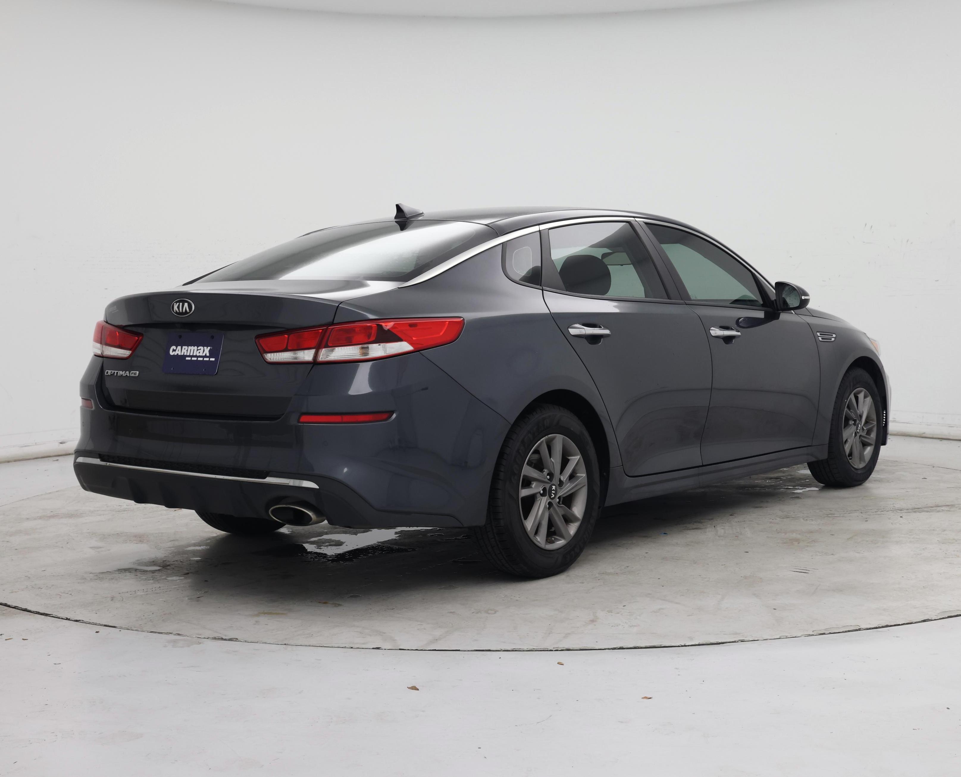 Thumbnail: 2020 Kia Optima - 8